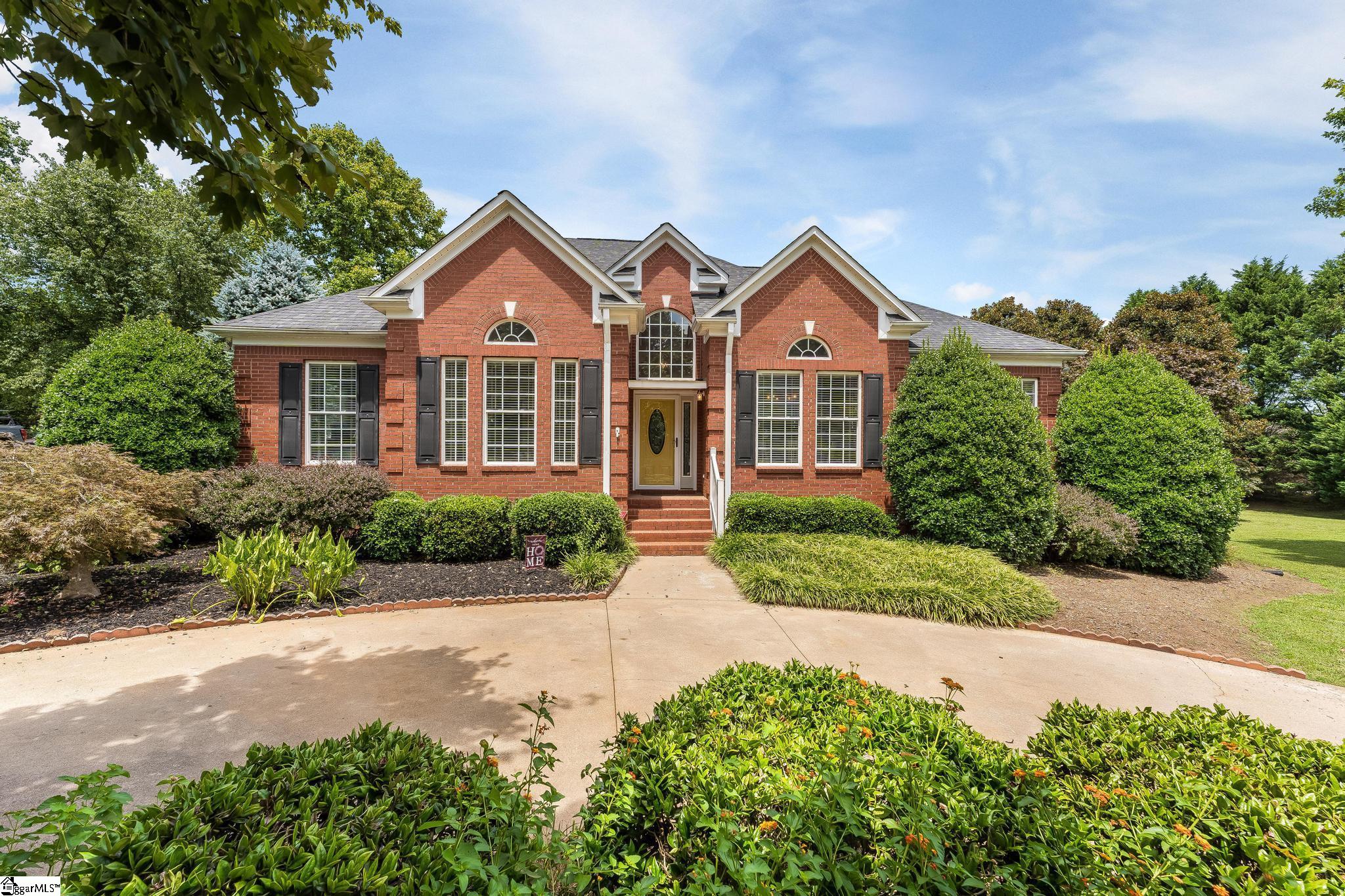 104 Lakewinds Boulevard, Inman SC 29349