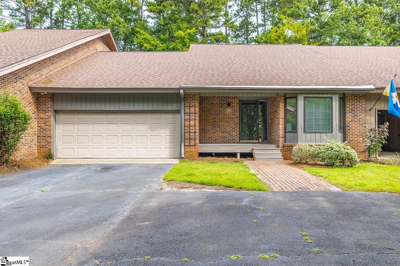 60 Round Spinney Drive, Seneca SC 29672