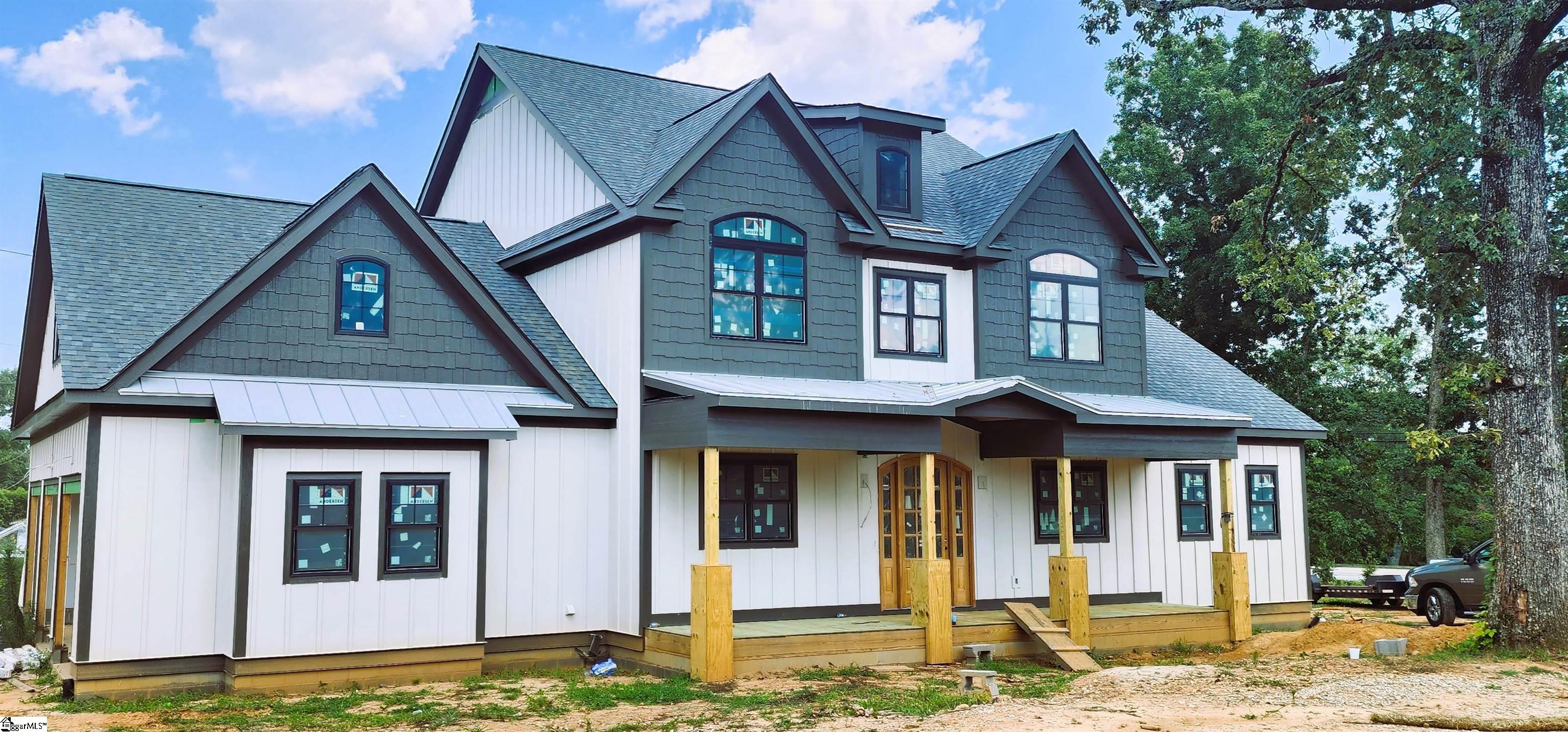 913 Pelham Road, Greenville SC 29615