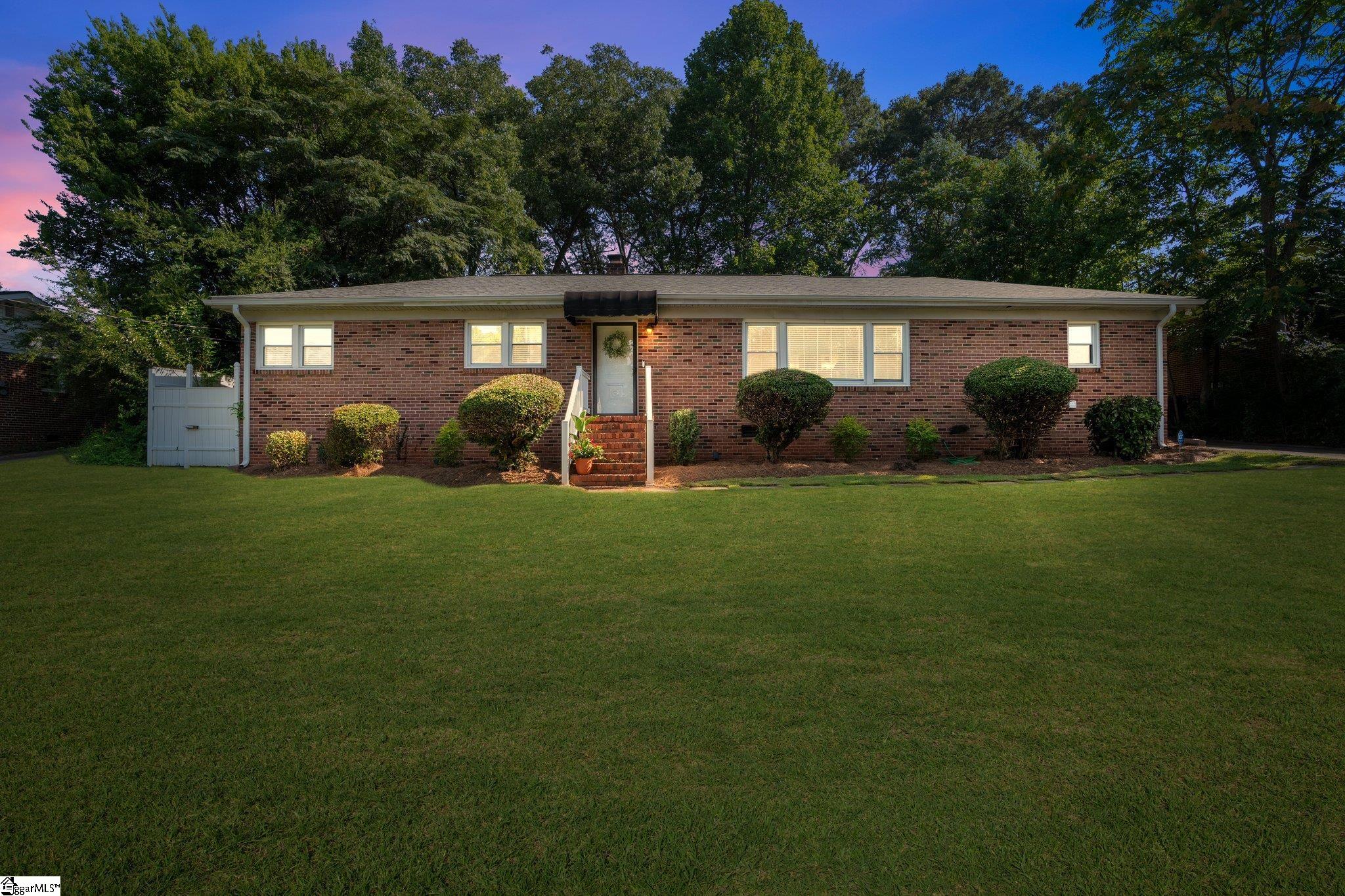 7 Rayford Lane, Greenville SC 29609