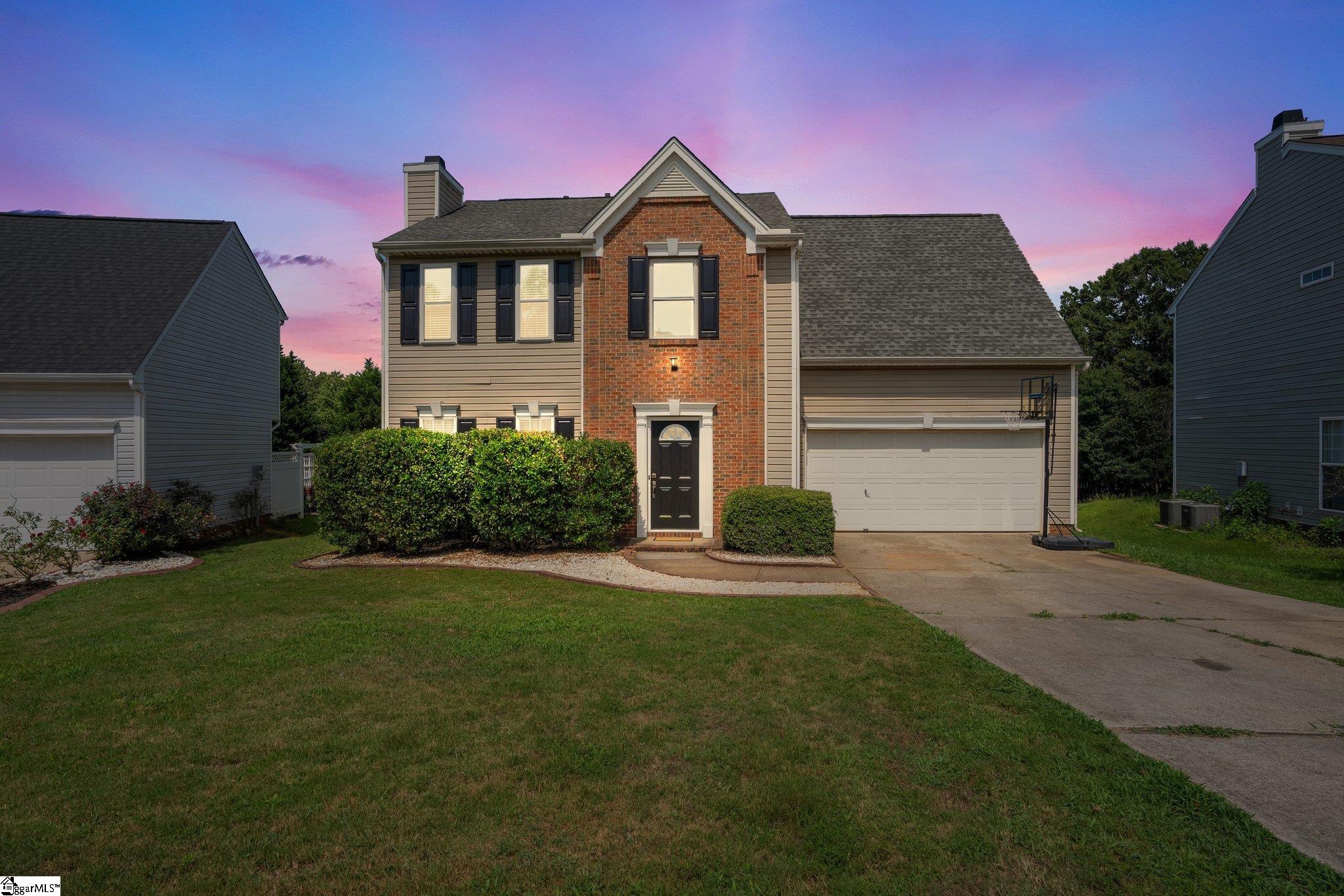 608 Fairview Lake Way, Simpsonville SC 29680