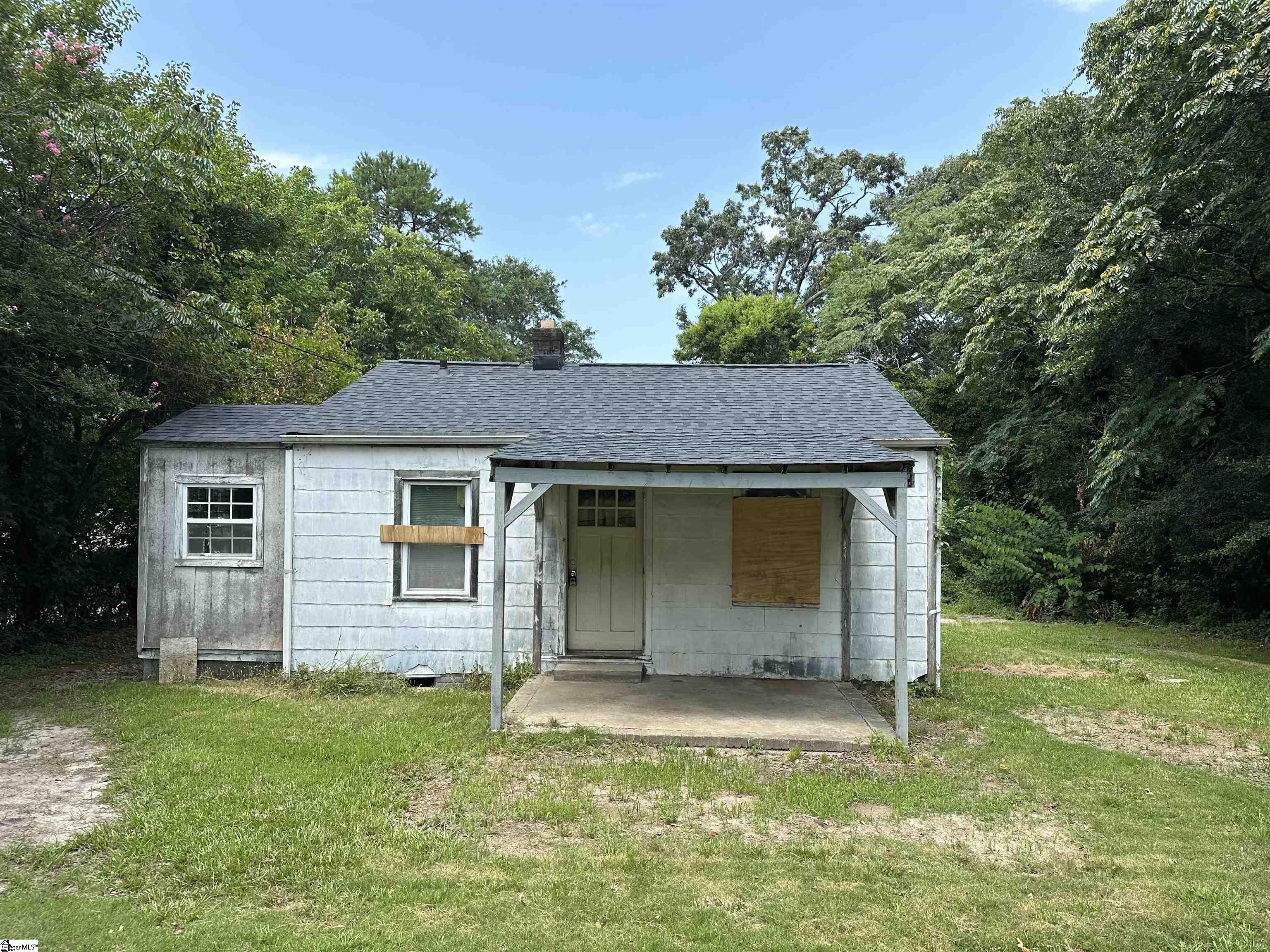 listing main picture