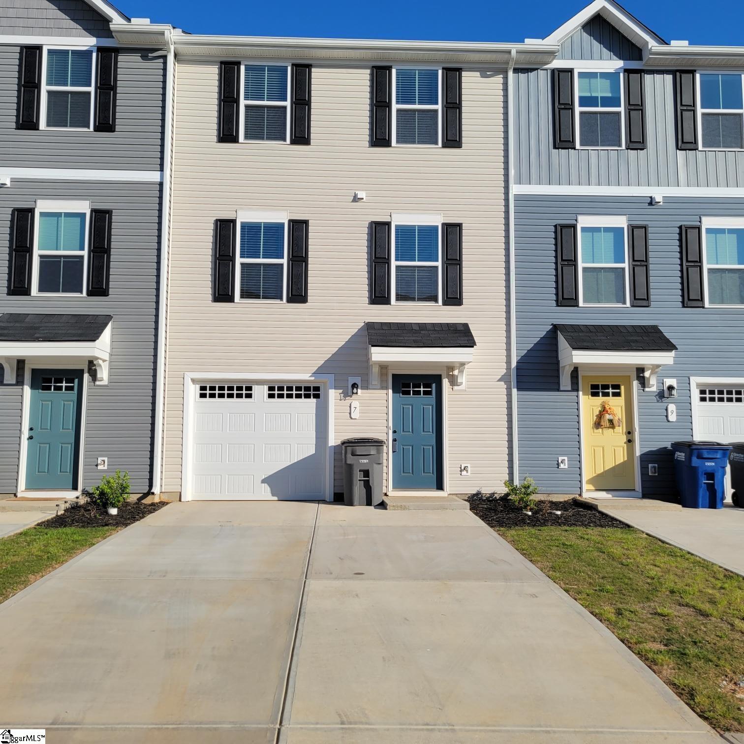 7 Verdant Leaf Way, Greenville SC 29617