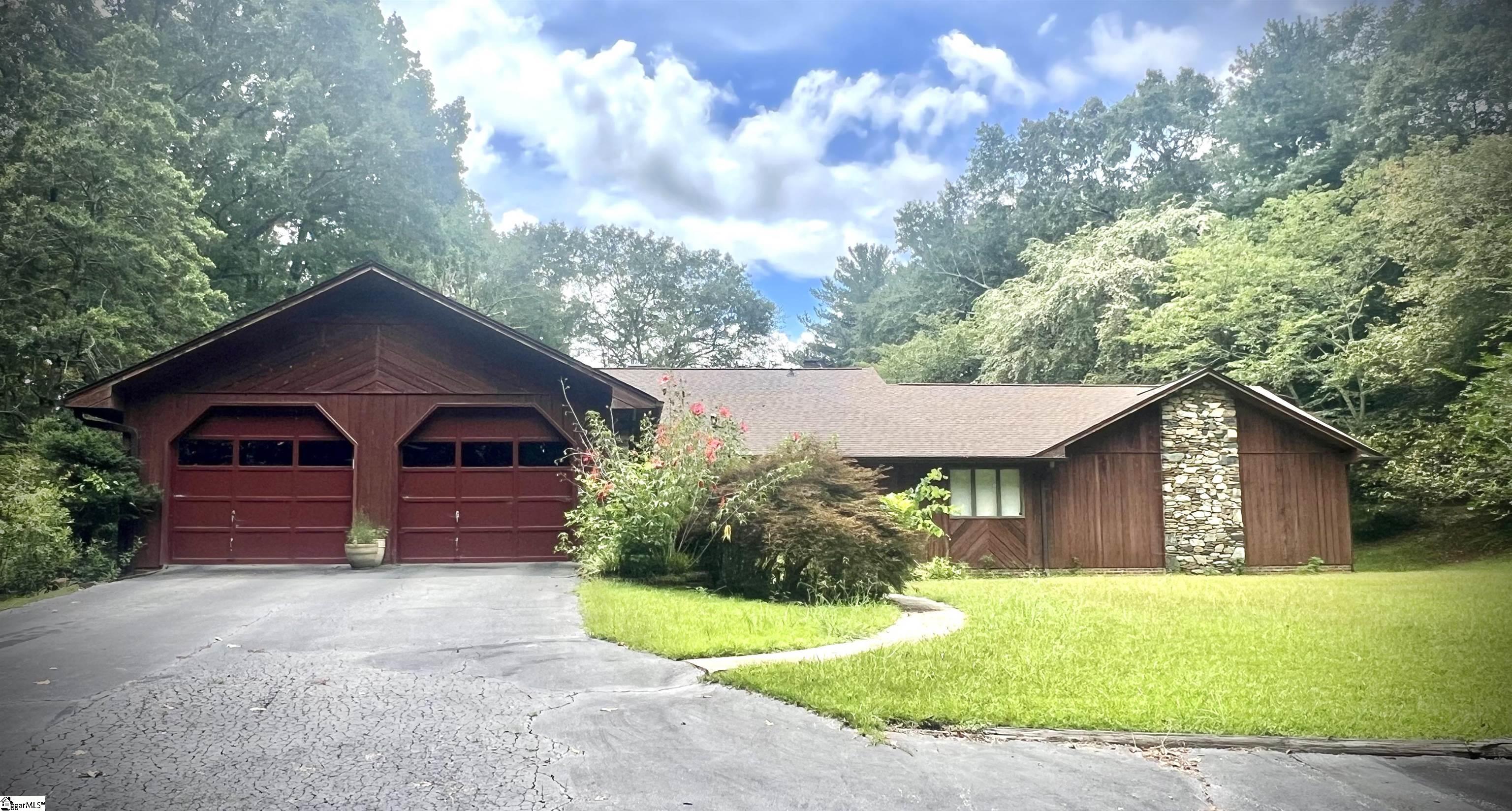 208 Eastland Drive, Greer SC 29651