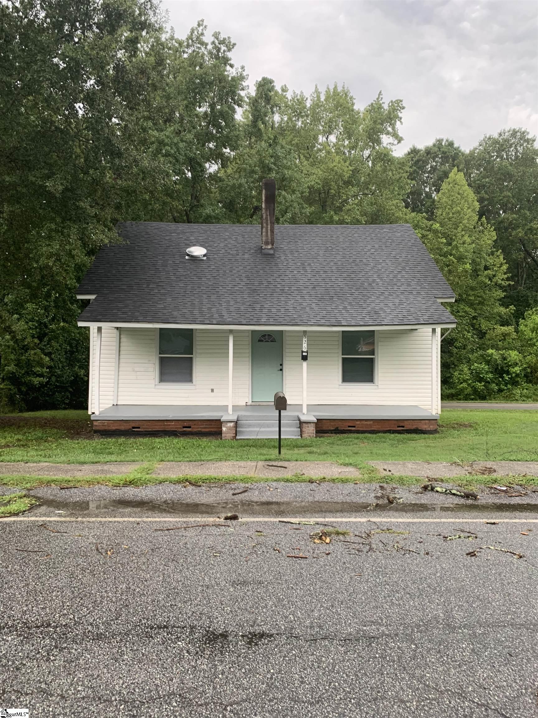 626 Woodruff Street, Woodruff SC 29388