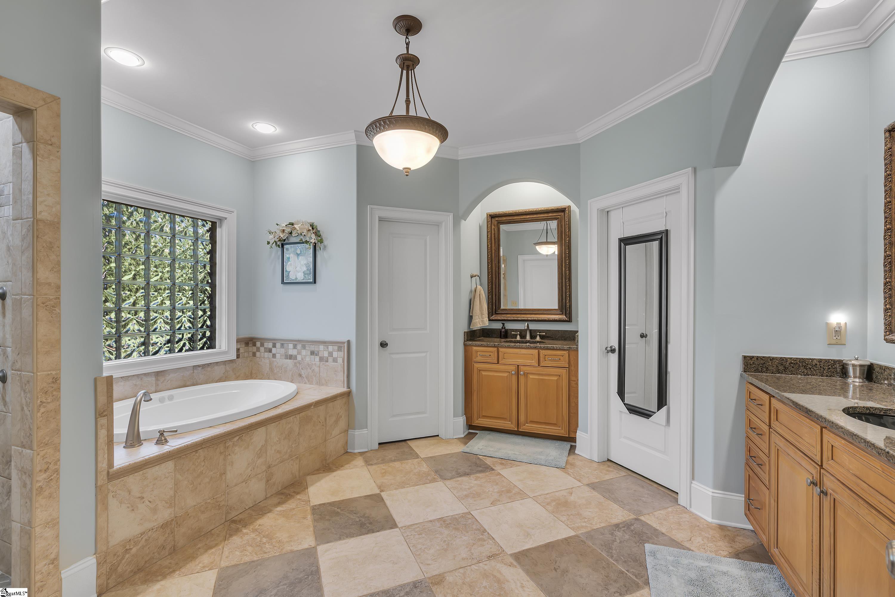 131 Reserve Drive Piedmont, SC 29673