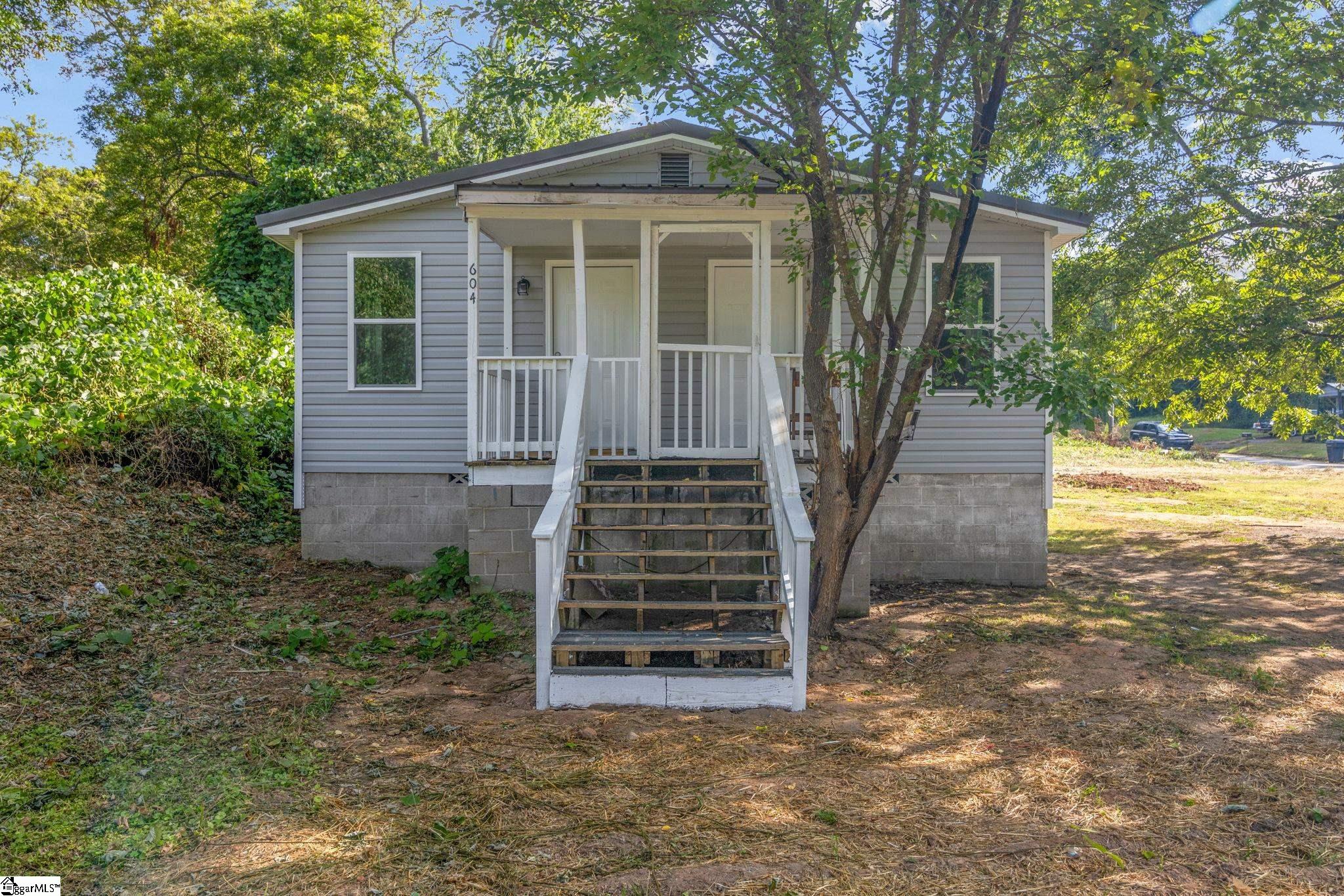 604 E Market Street, Anderson SC 29624