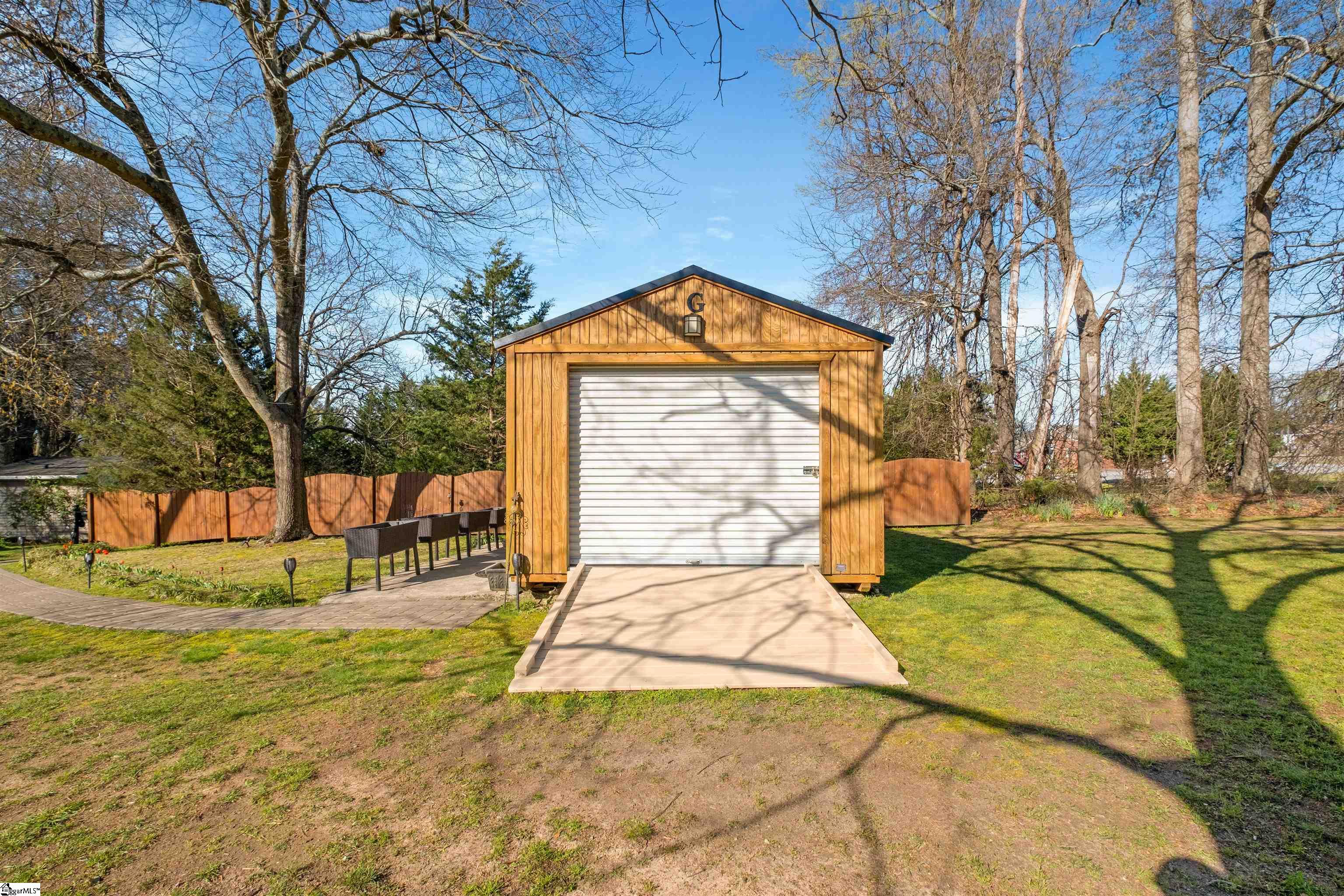 104 Taylors Road Taylors, SC 29687