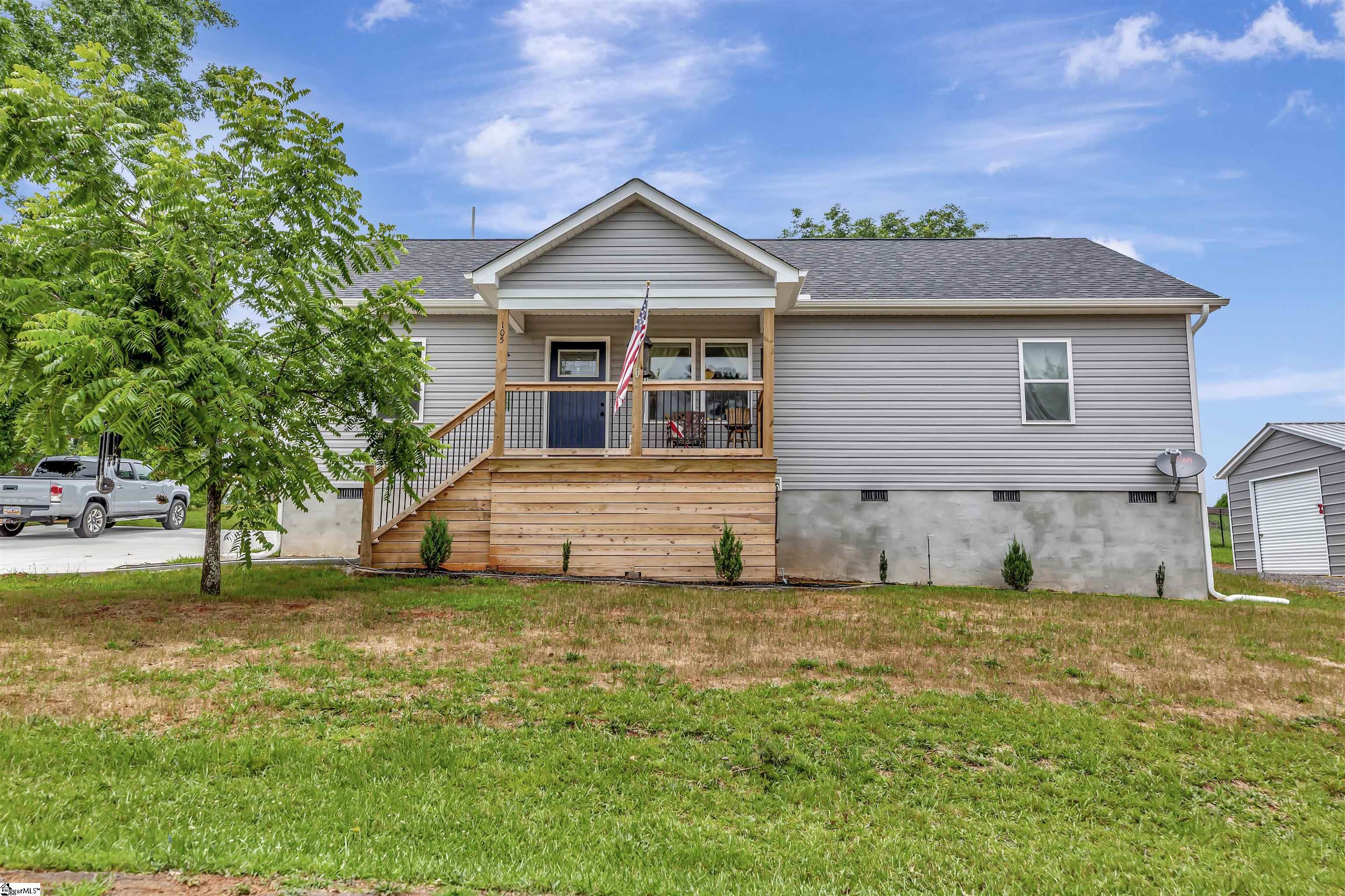 105 Cherokee Drive, Pickens SC 29671