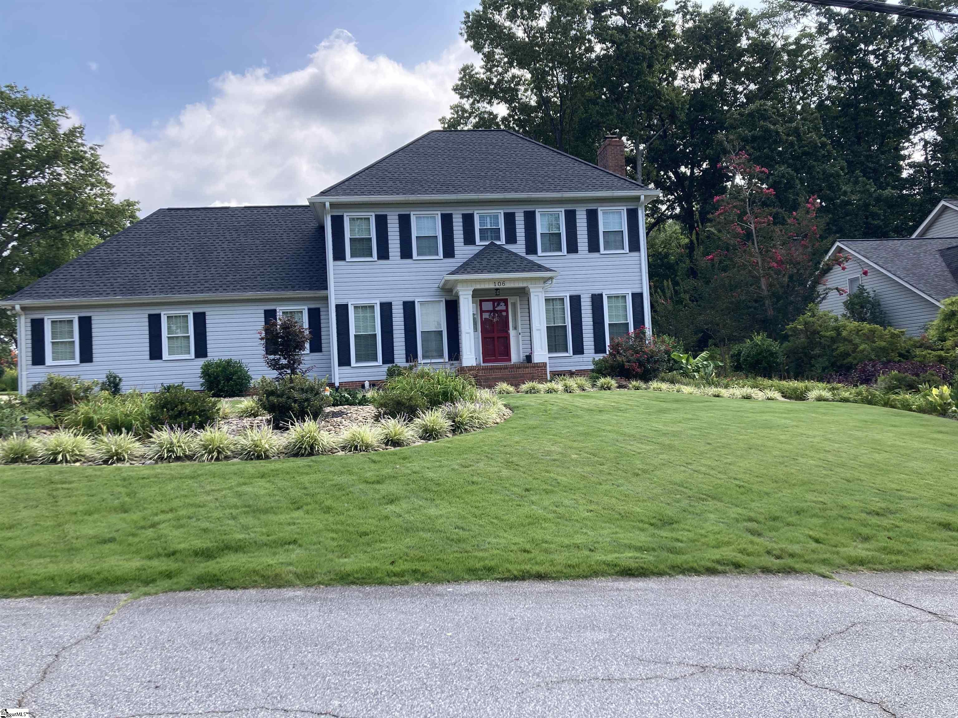 106 Bridgewood Avenue Taylors, SC 29687