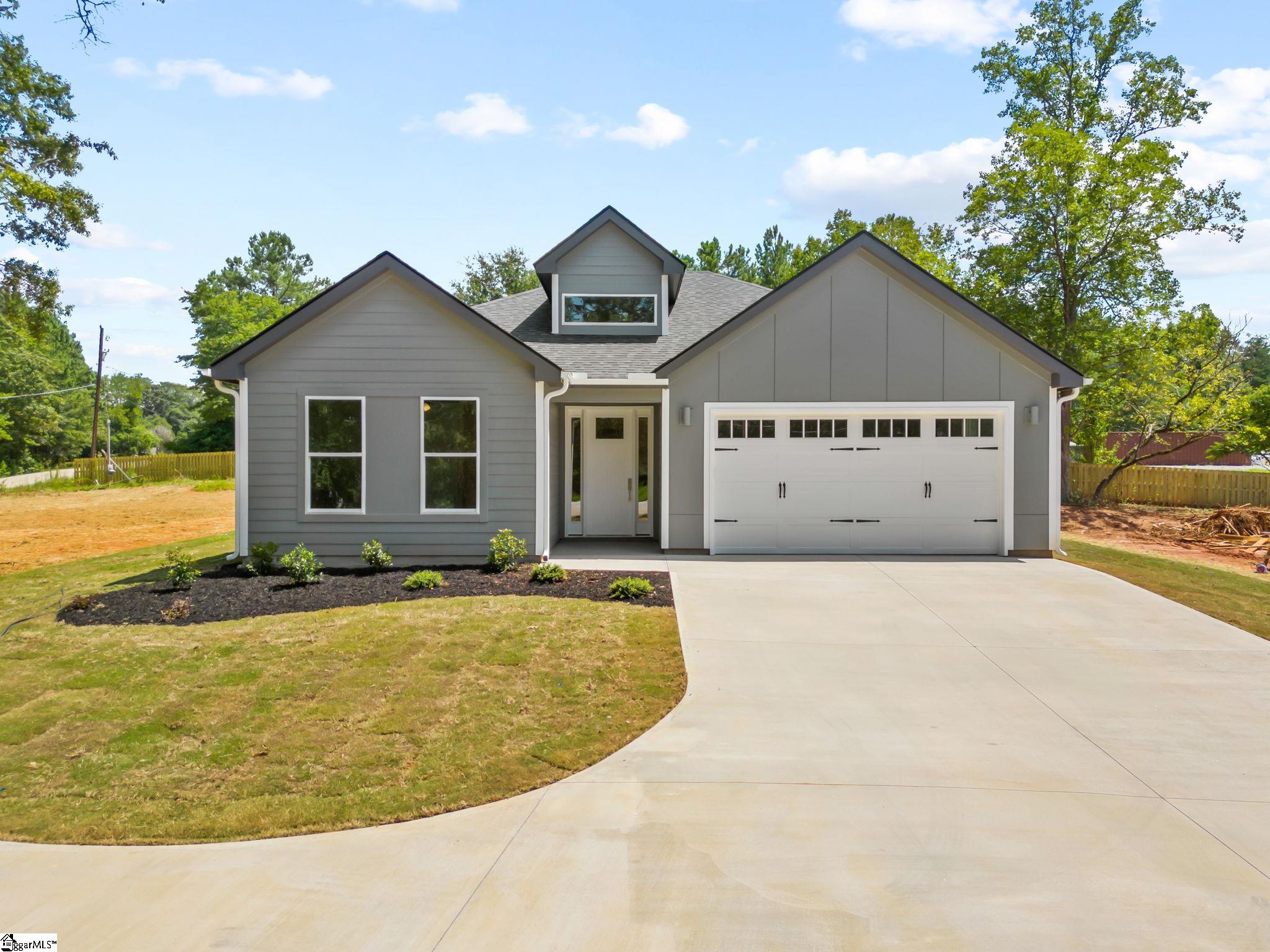 300 E Darby Road Taylors, SC 29687