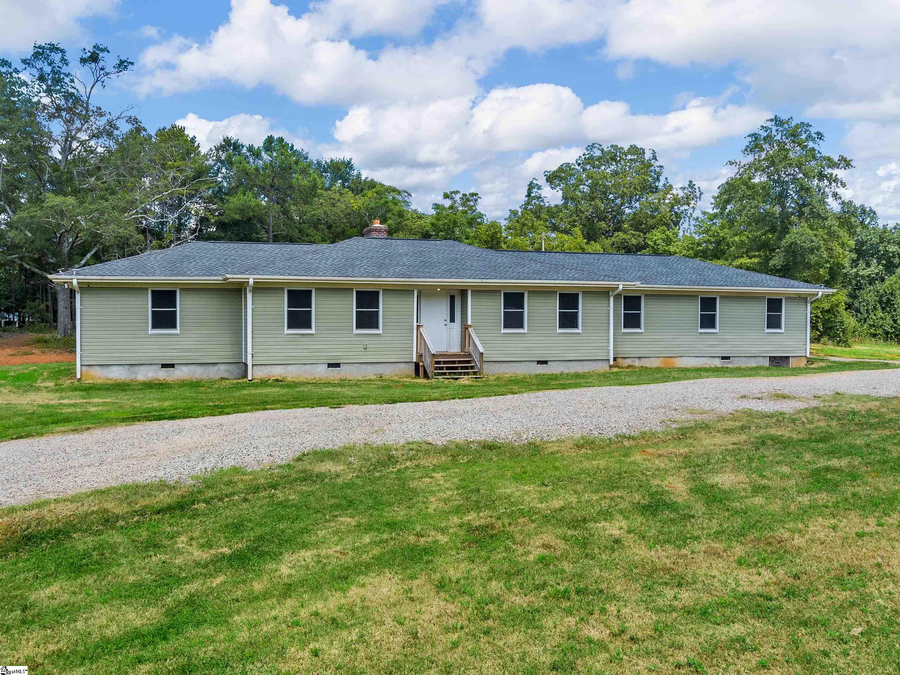 475 Jones Road, Spartanburg SC 29307