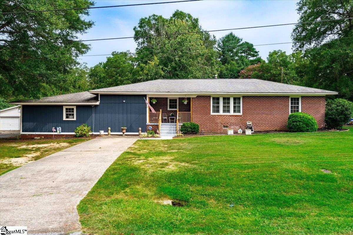 107 Davenport Street, Belton SC 29627