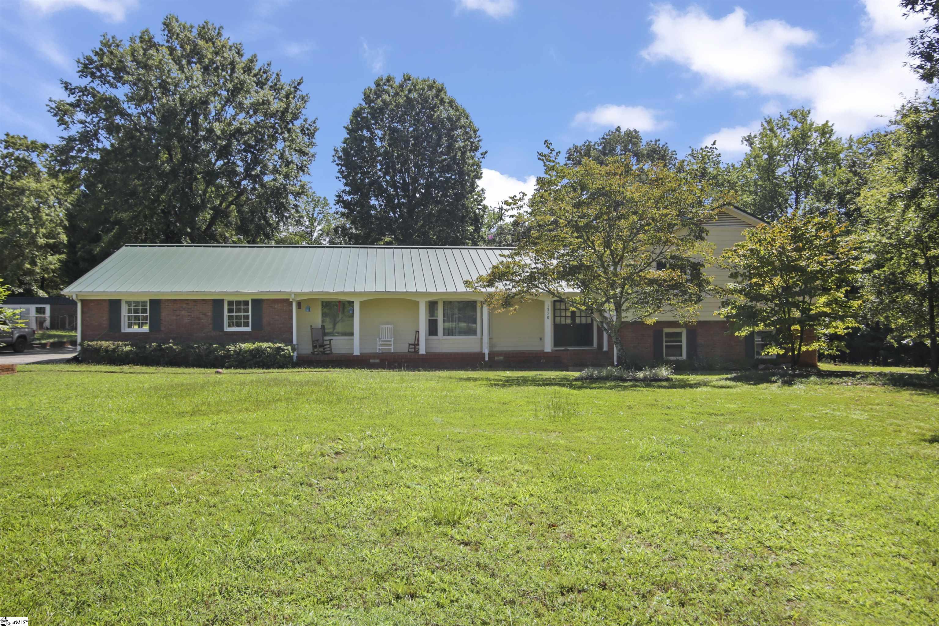 1230 Mount Zion Road, Spartanburg SC 29303-4335