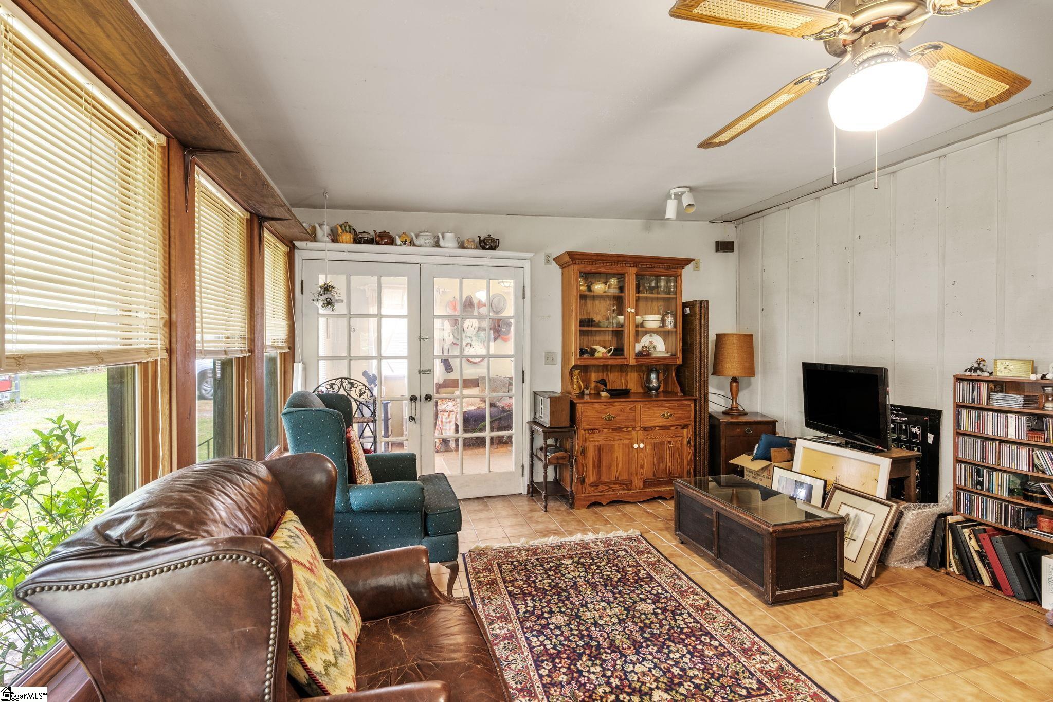 200 Gooch Road Pauline, SC 29374