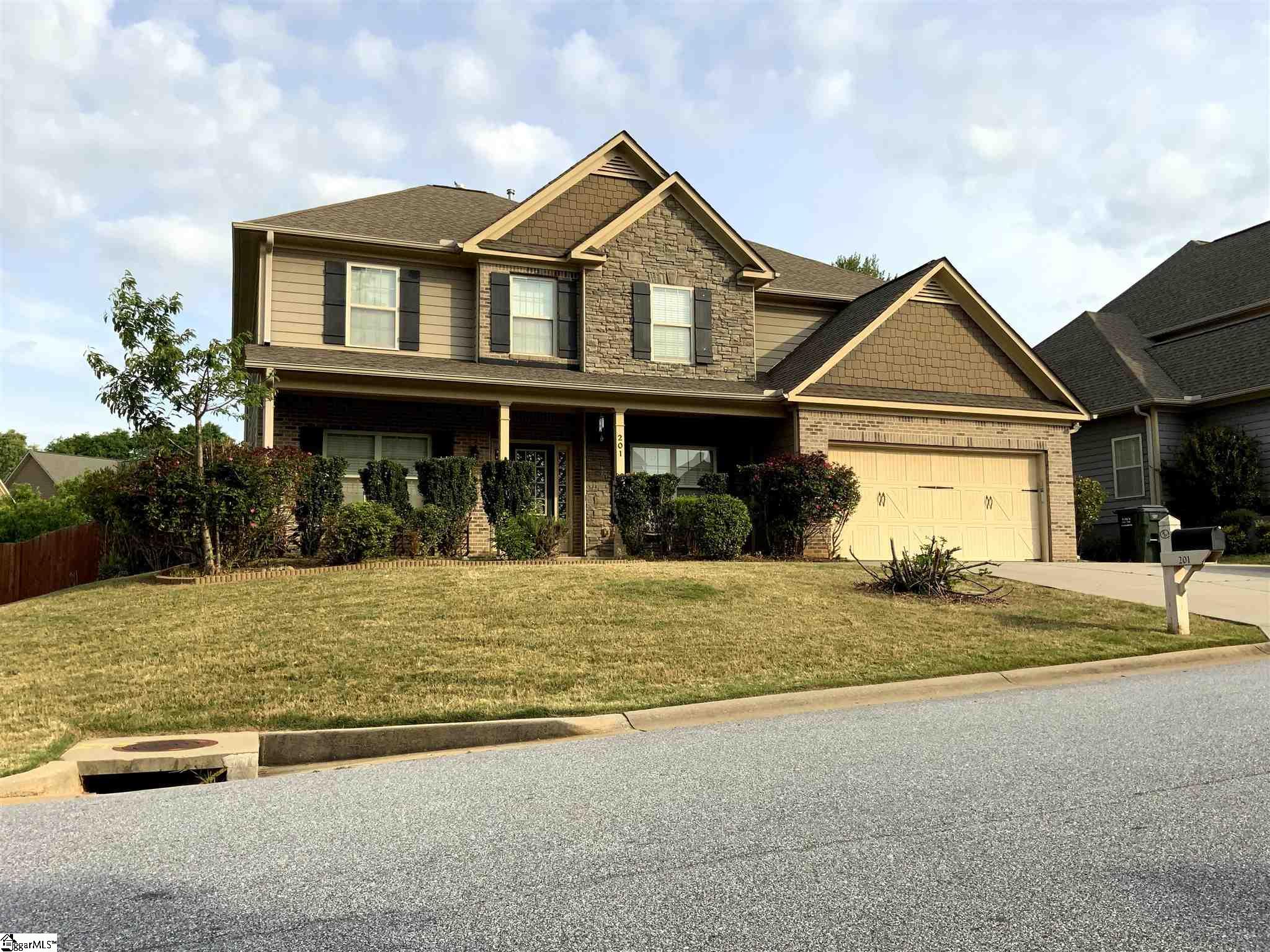 201 Raven Falls Lane, Simpsonville SC 29681