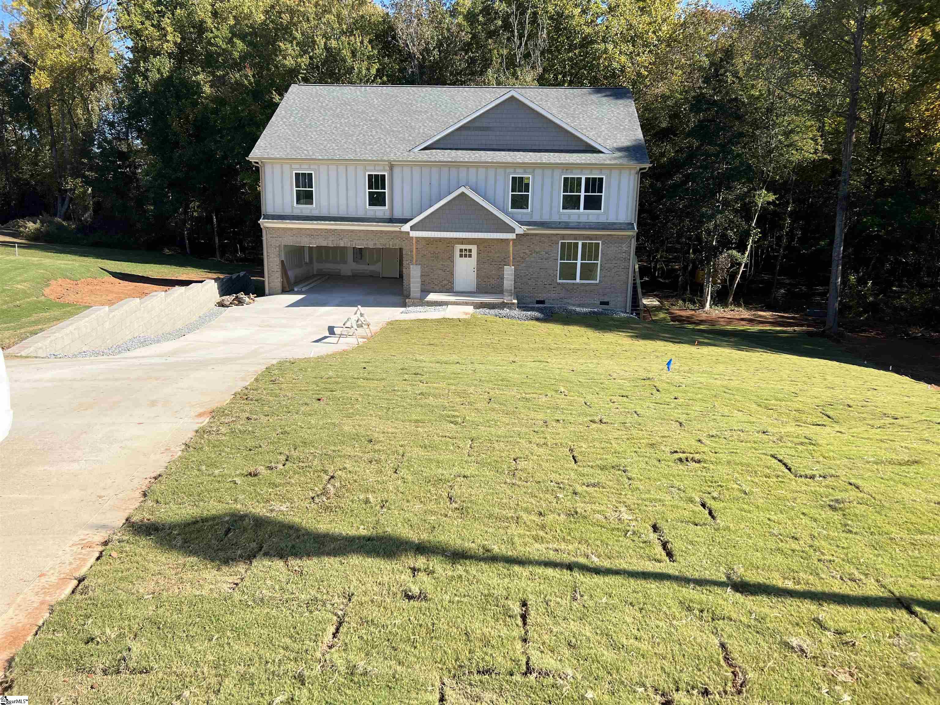 511 Paula Daves Court, Inman SC 29349