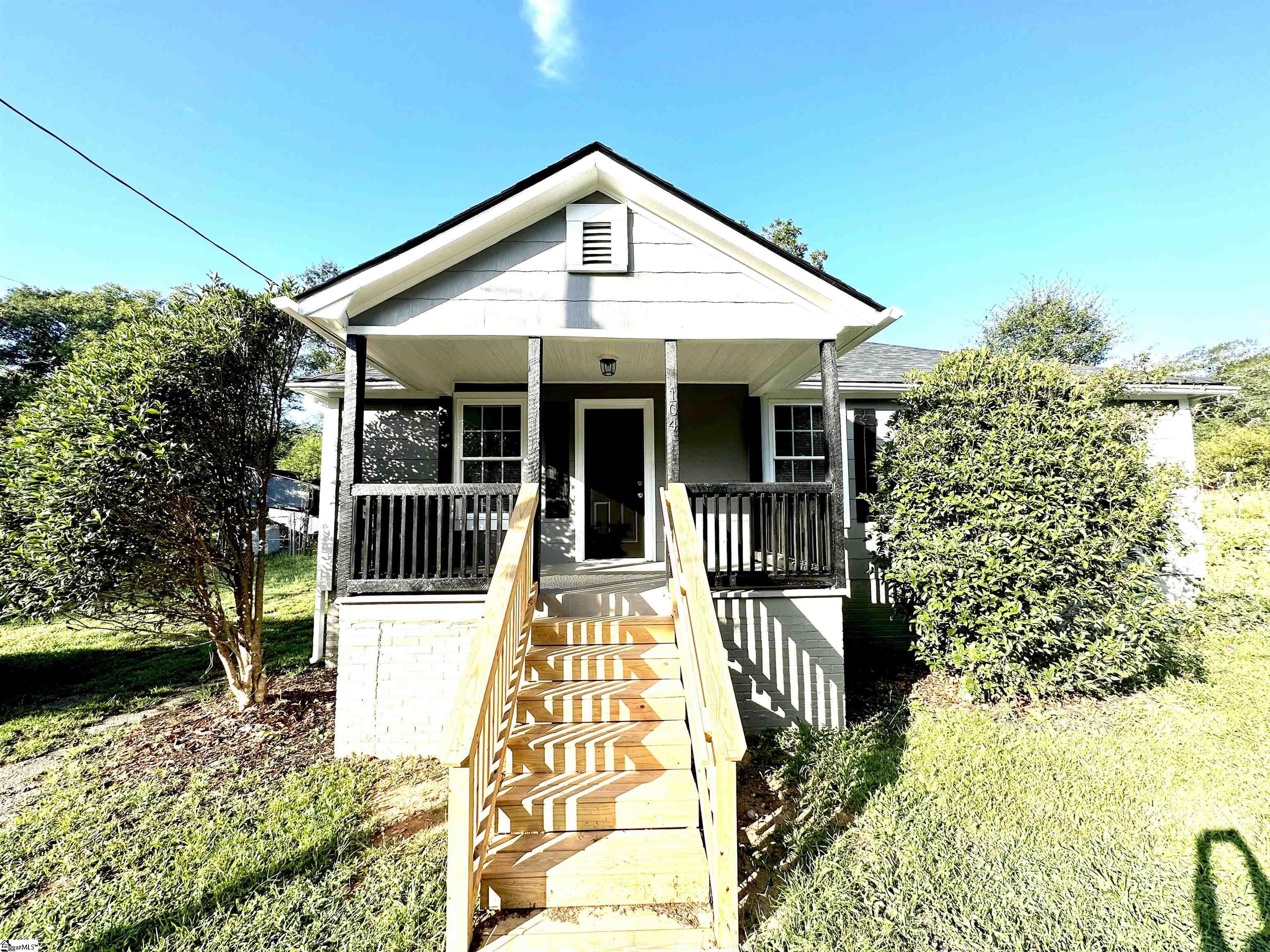 104 Sears Street, Anderson SC 29625