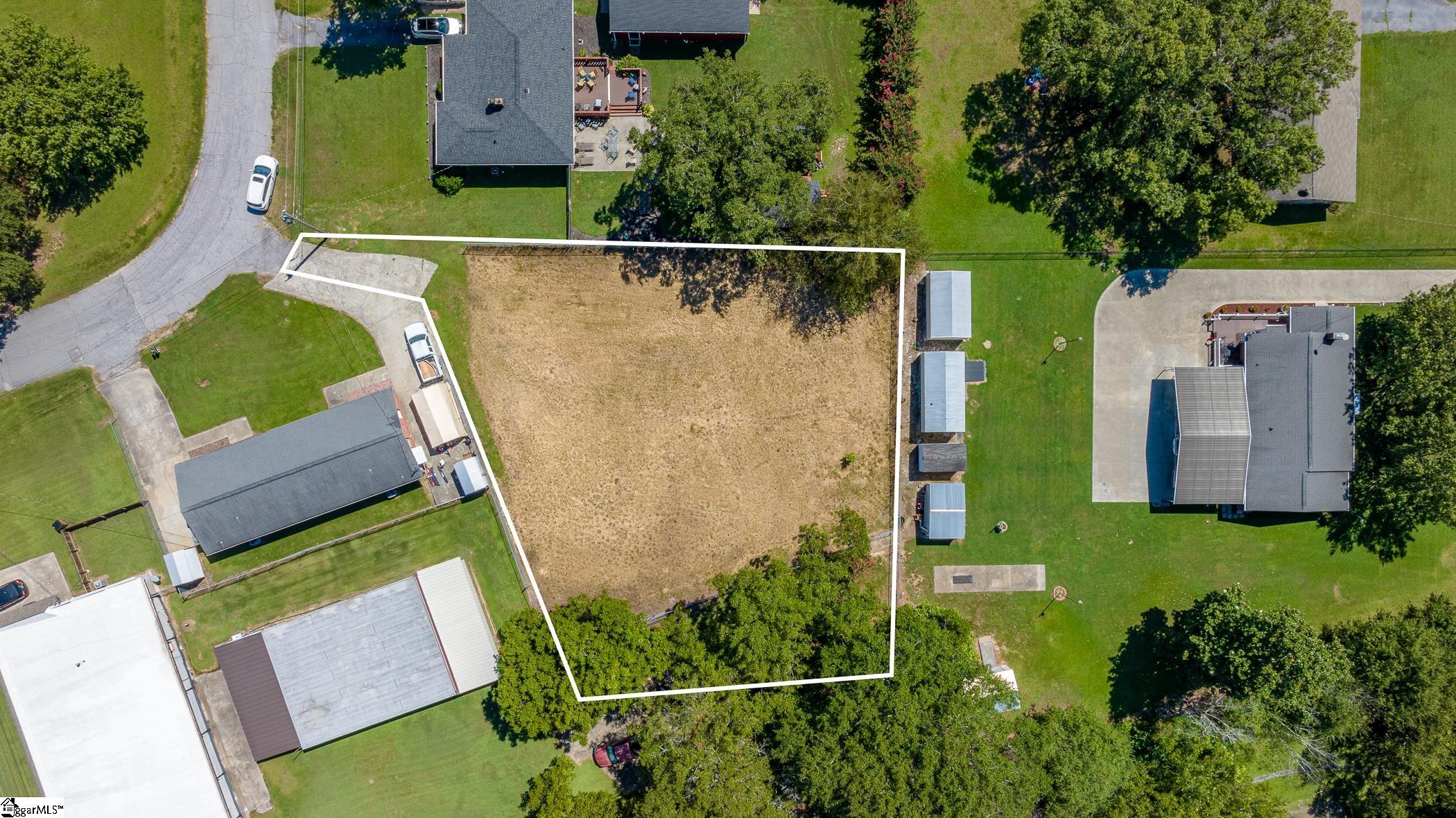 202 Reeves Drive, Simpsonville SC 29681