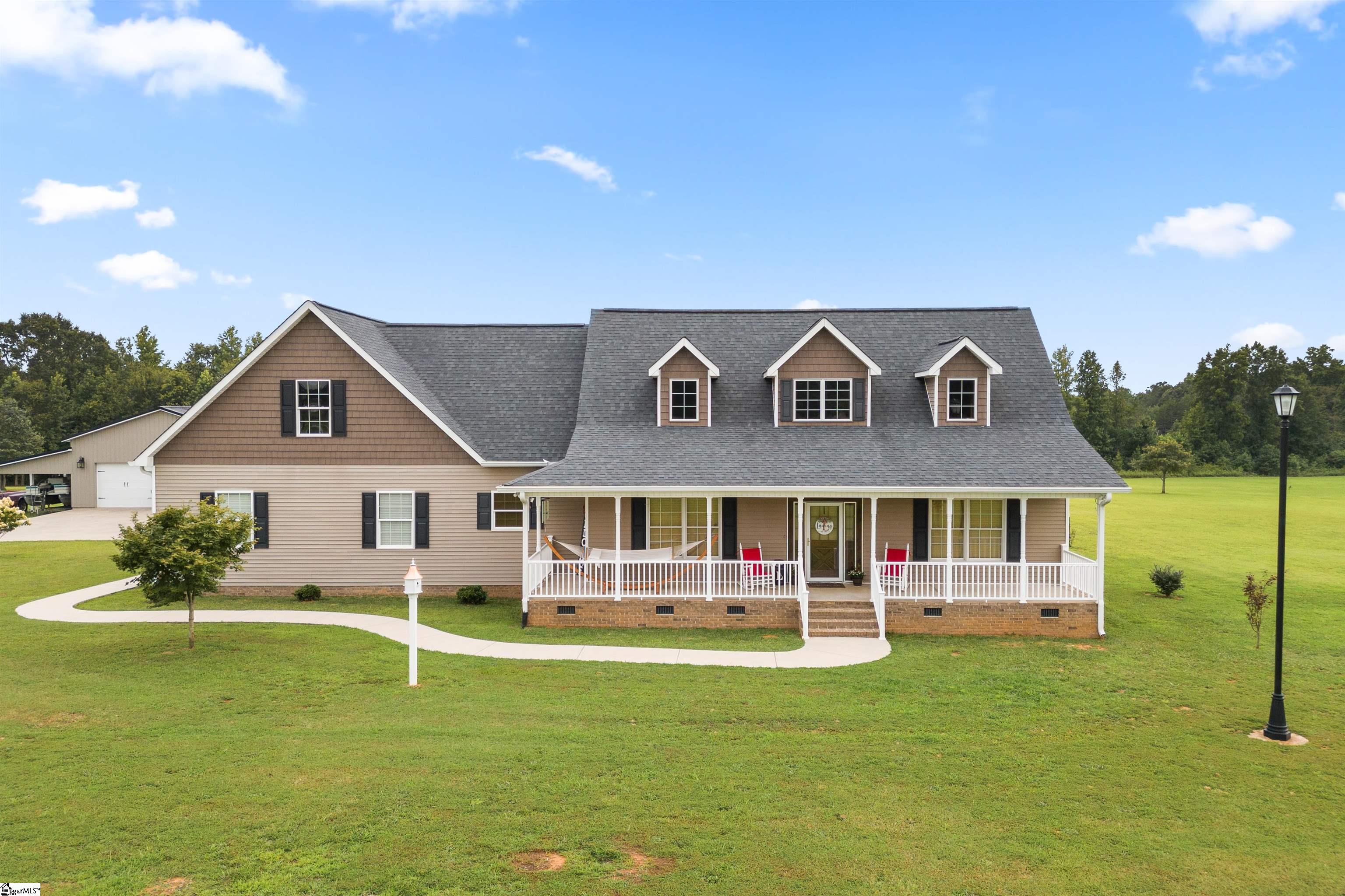 1520 E Cherokee Street Chesnee, SC 29323