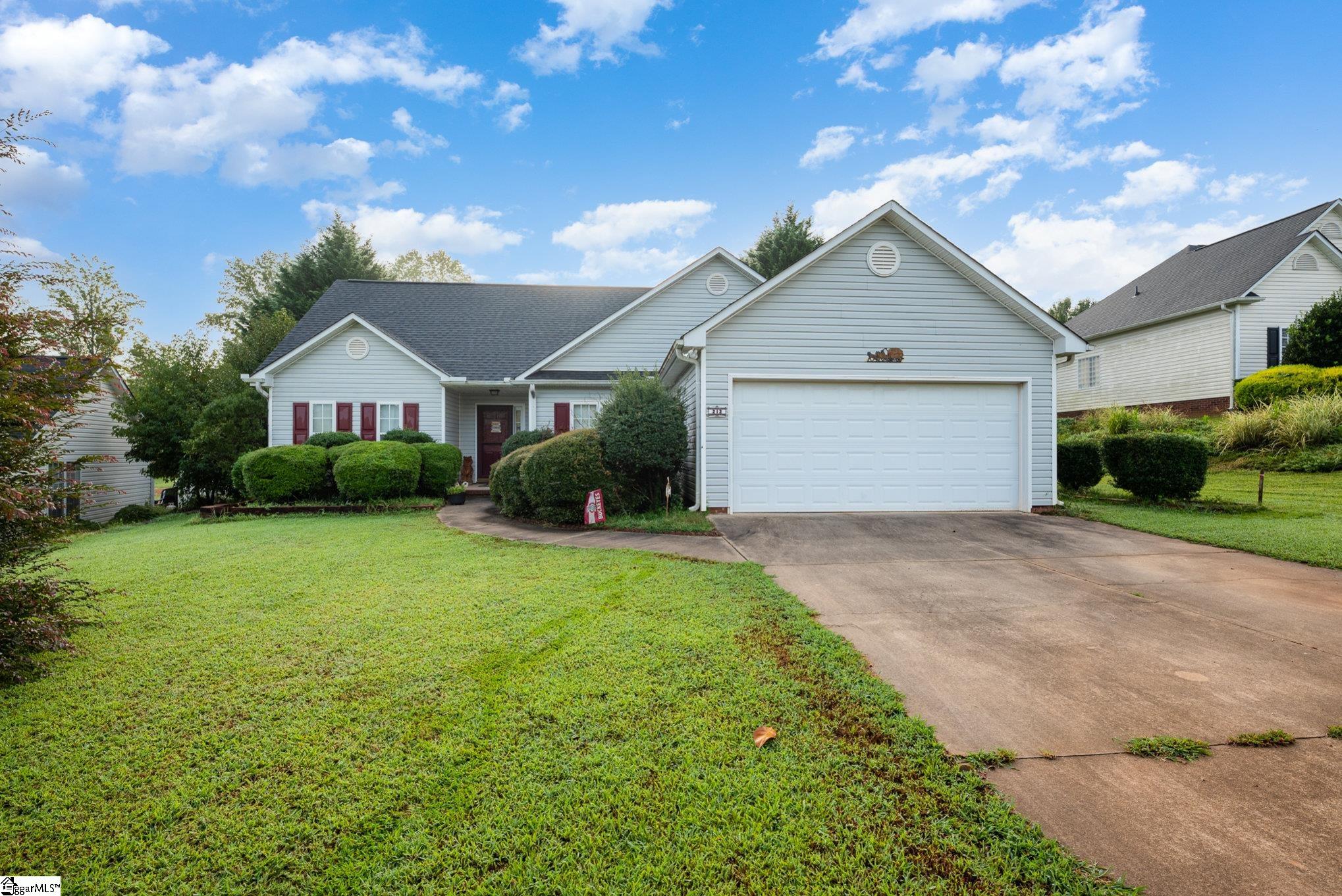 212 Orleans Drive, Wellford SC 29385