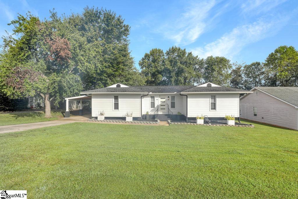 105 Spruce Avenue, Greer SC 29651