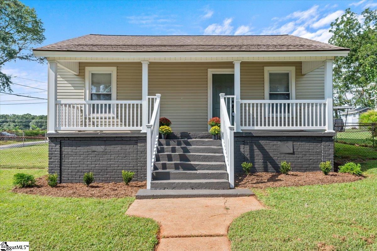 101 Lester Avenue, Greenville SC 29617