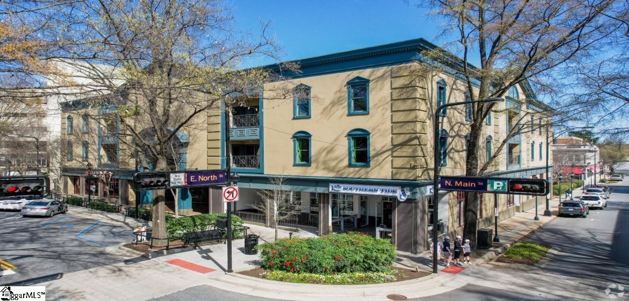 200 N Main Suite 303 Street, Greenville SC 29601