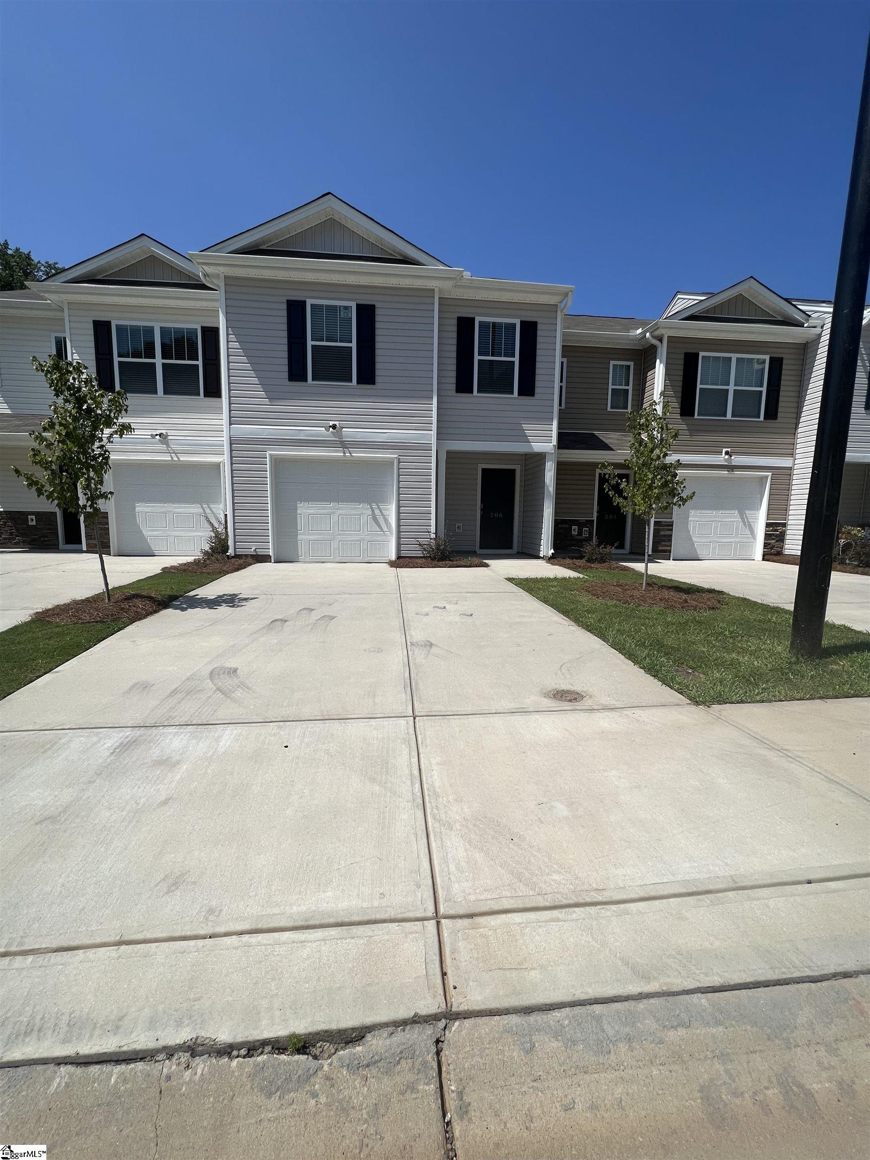 206 Oakmont Valley Trail, Seneca SC 29678