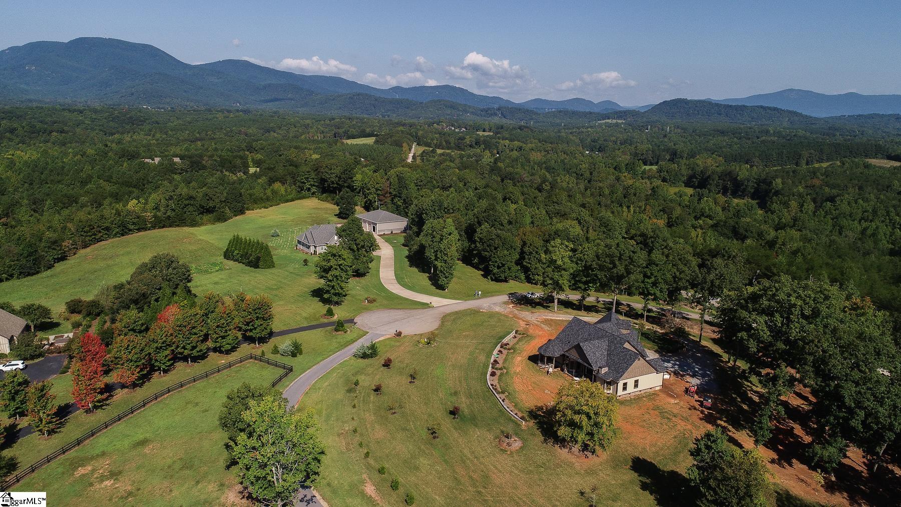 Home For Sale at 101 Moccasin, Landrum SC, MLS 1508648