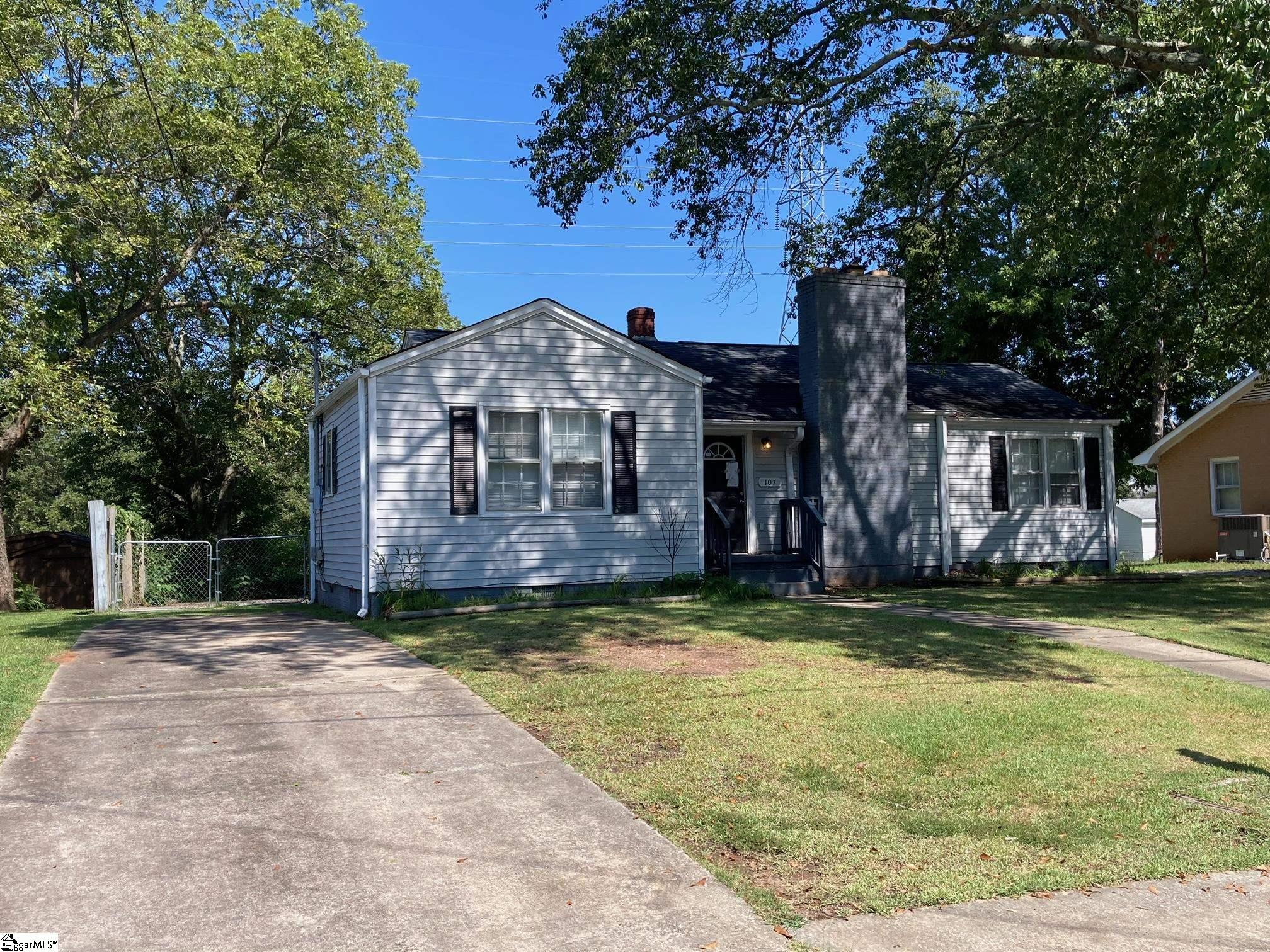 107 Crest Court, Easley SC 29640