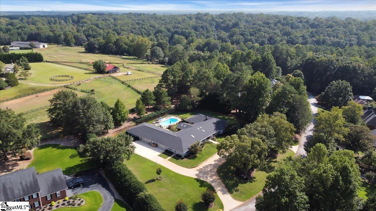 9 Valley Oak Drive Greenville, SC 29617