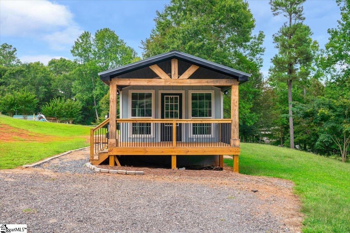 165 Grasshopper Hill