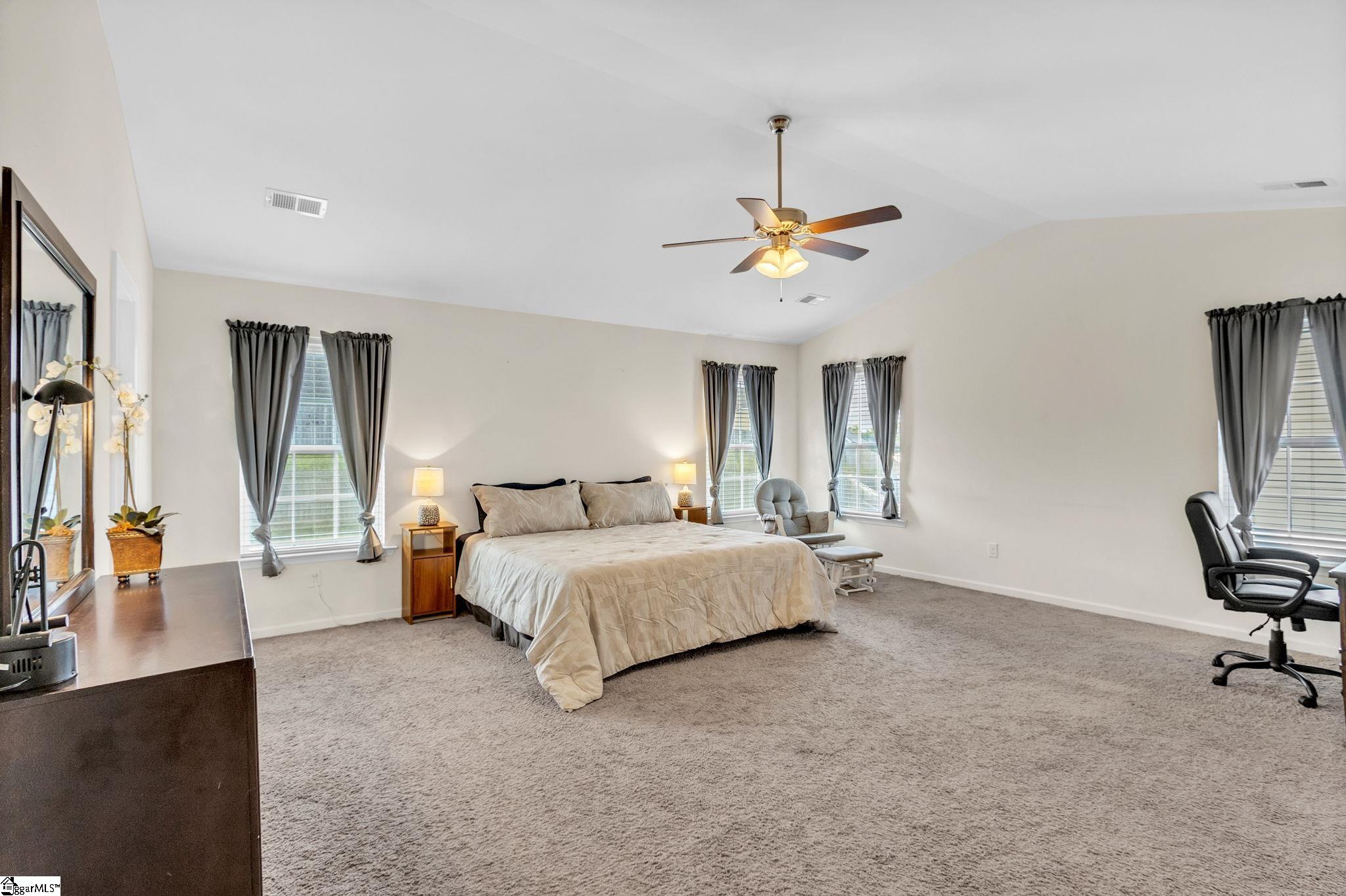 109 Hartwood Lake