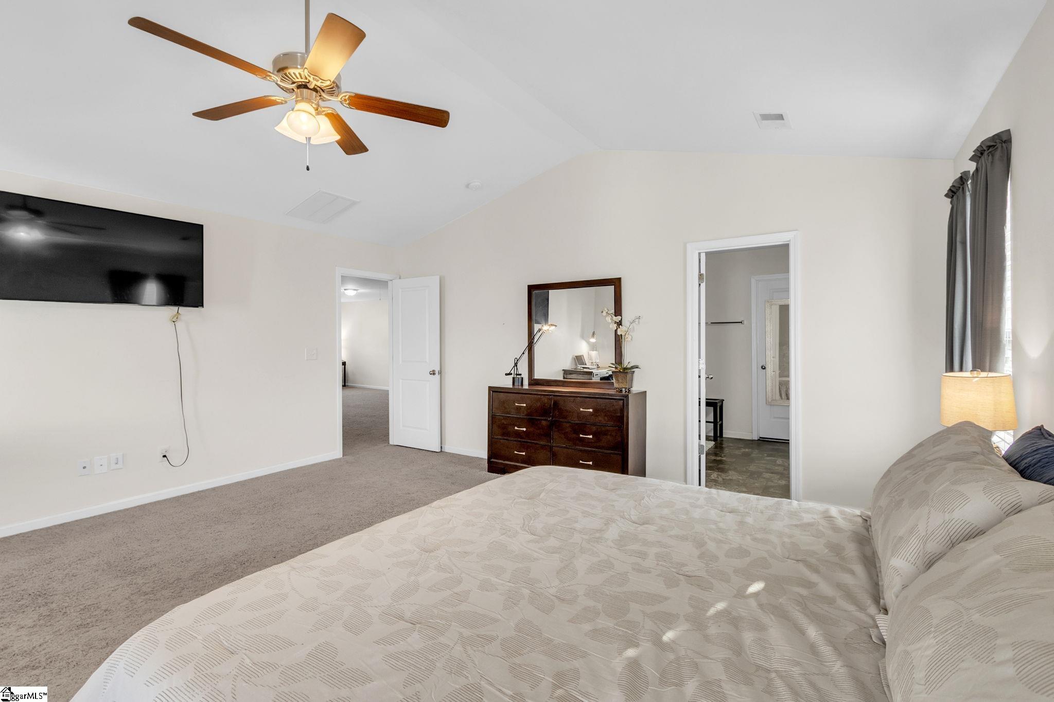 109 Hartwood Lake