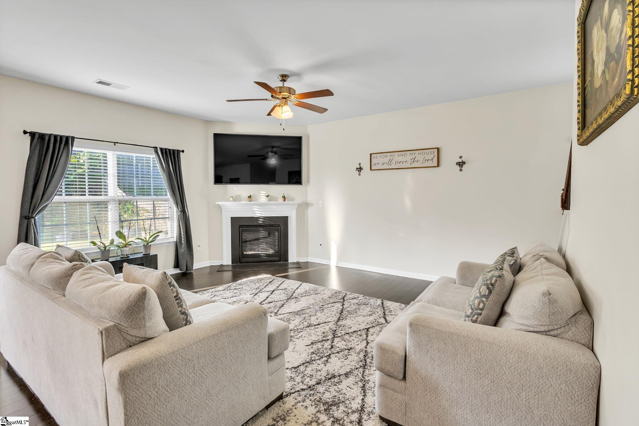 109 Hartwood Lake