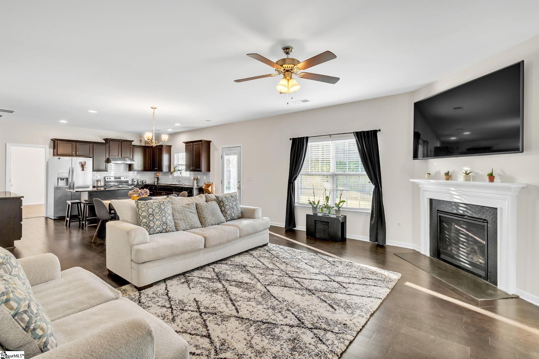 109 Hartwood Lake