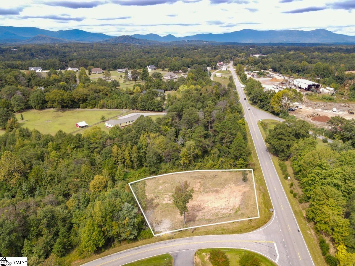 110 Spivey Creek Road, Landrum SC 29356