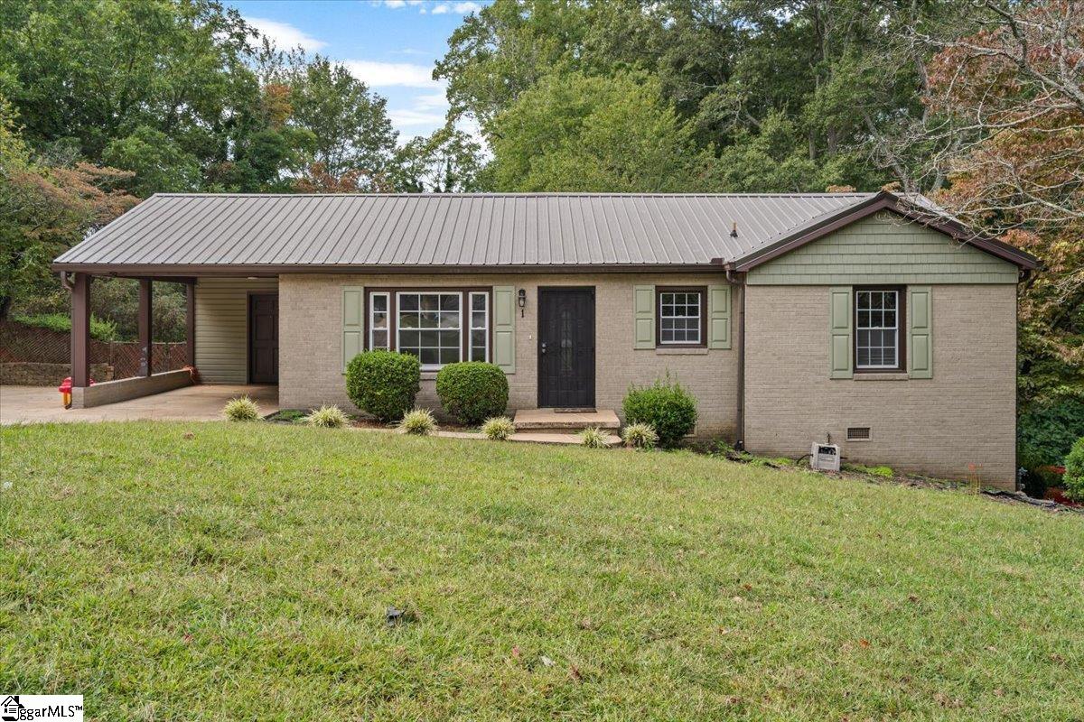 1 Tanglewood Drive, Greenville SC 29611
