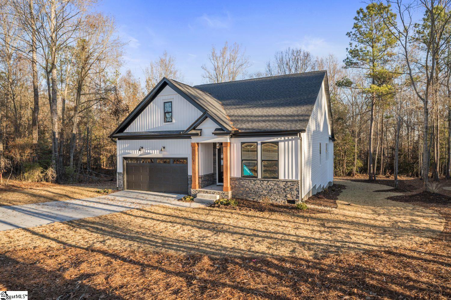121 Carpenter Drive, Anderson SC 29621