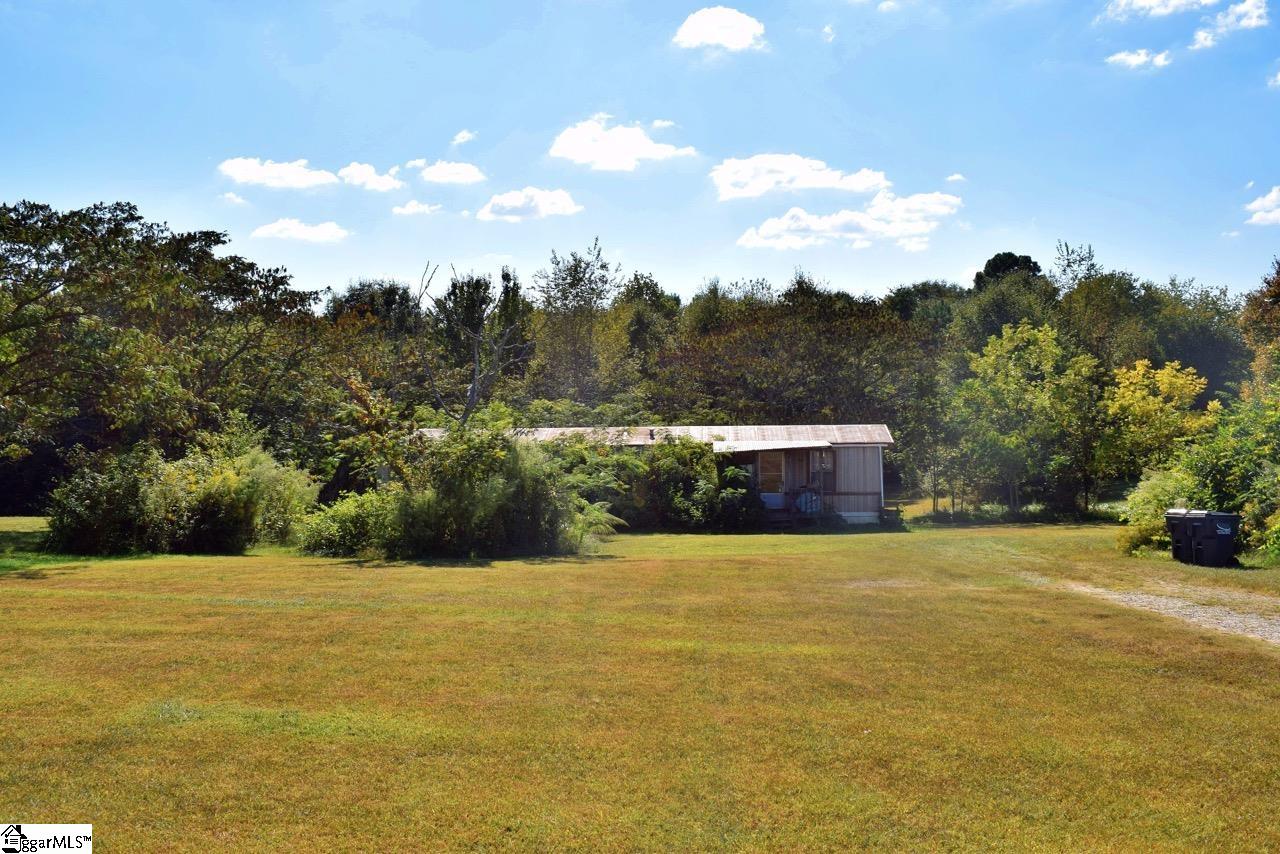 164 Cooper Road, Campobello SC 29322