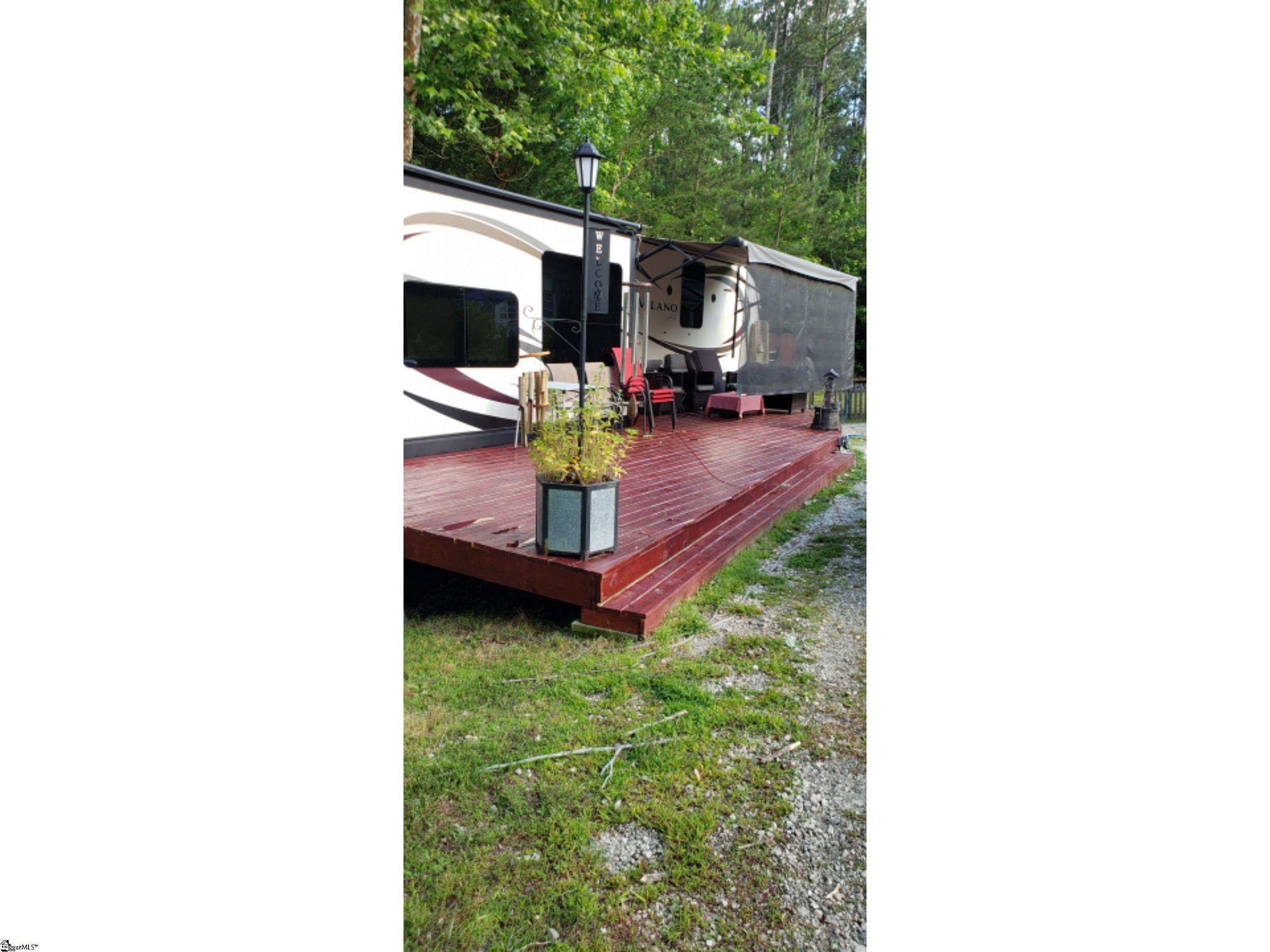 443 Kinston Loop Drive, Westminster SC 29693