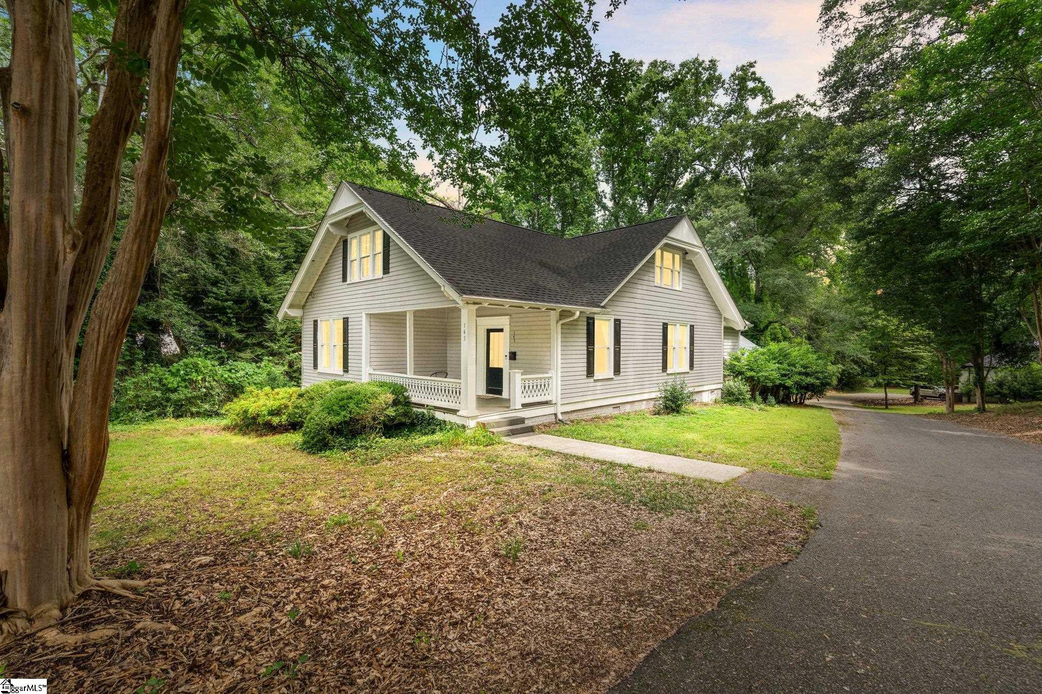 145 Ivy Street, Spartanburg SC 29302