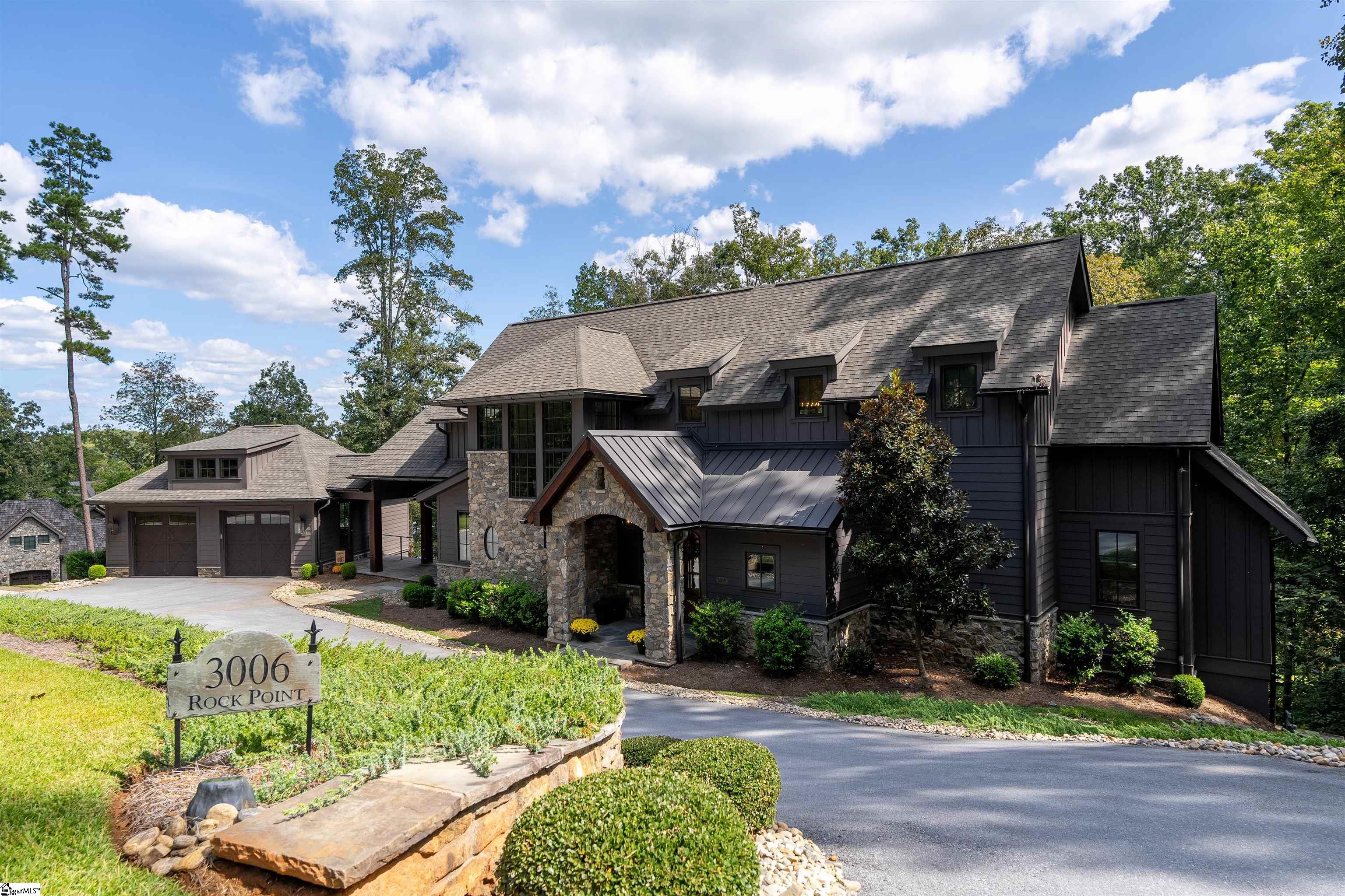 3006 Rock Point Drive, Seneca SC 29672