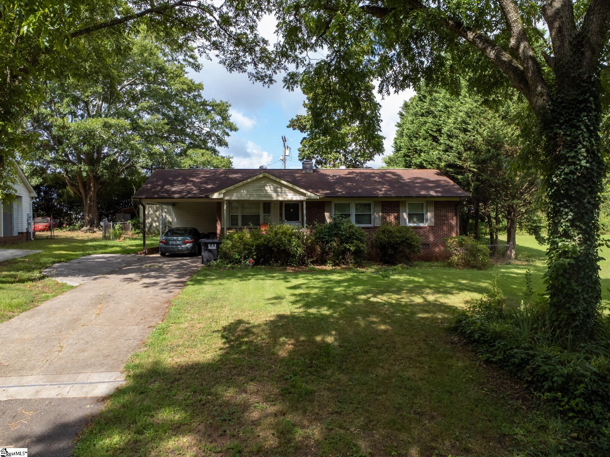 319 Dogwood Street, Anderson SC 29625-2742