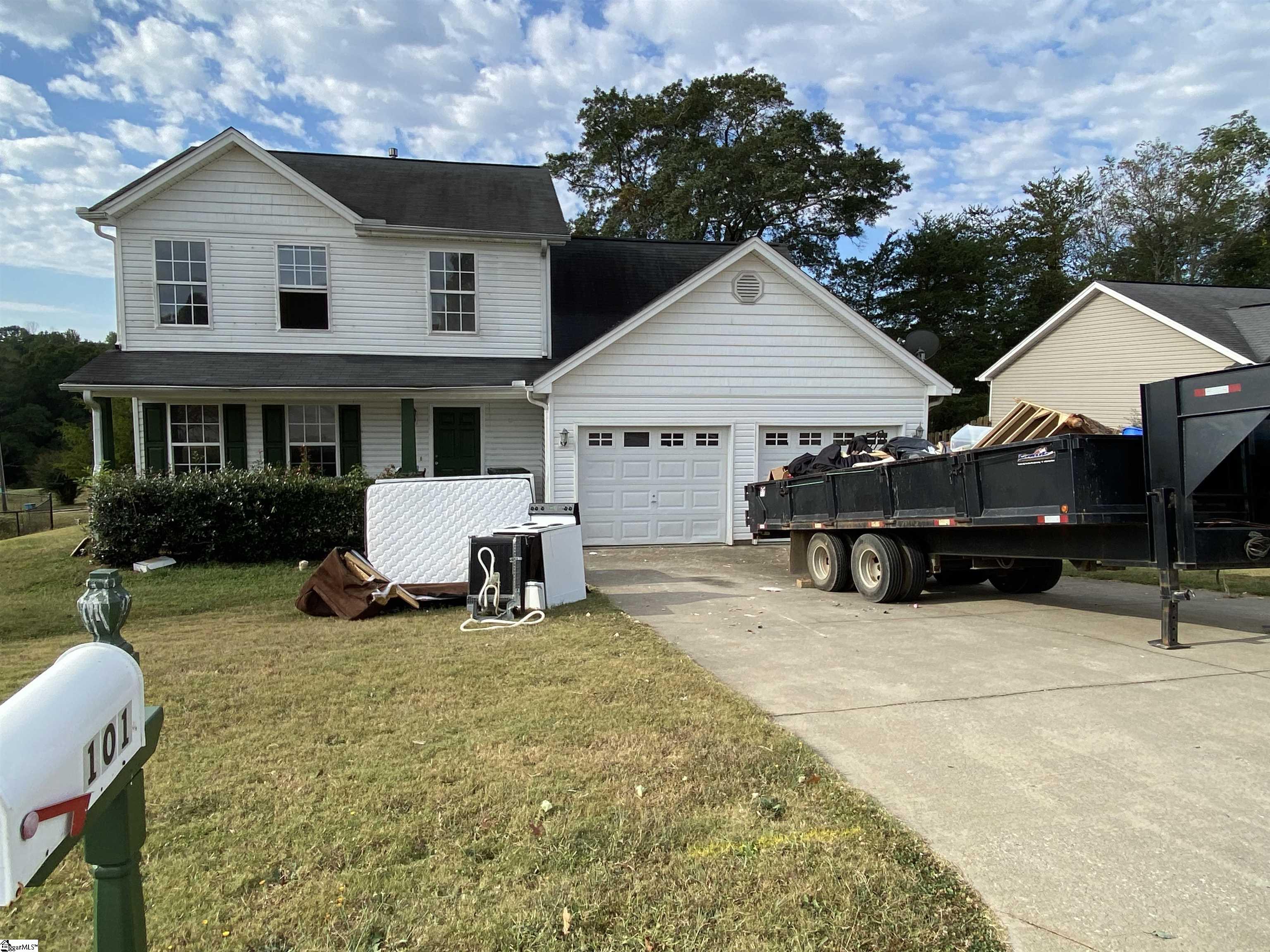 101 Gold Thread Way, Taylors SC 29687