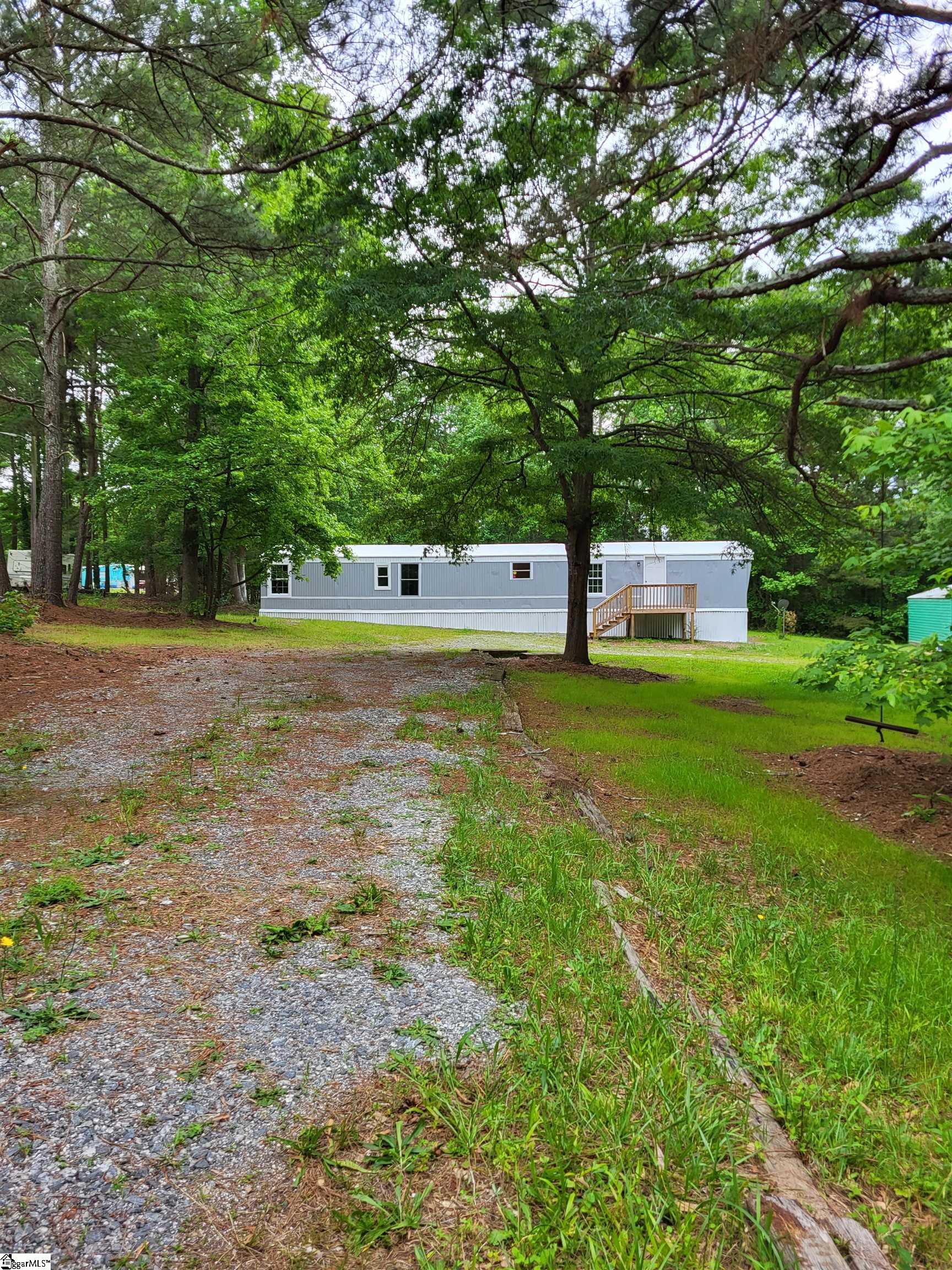109 Oakwood Drive, Honea Path SC 29654