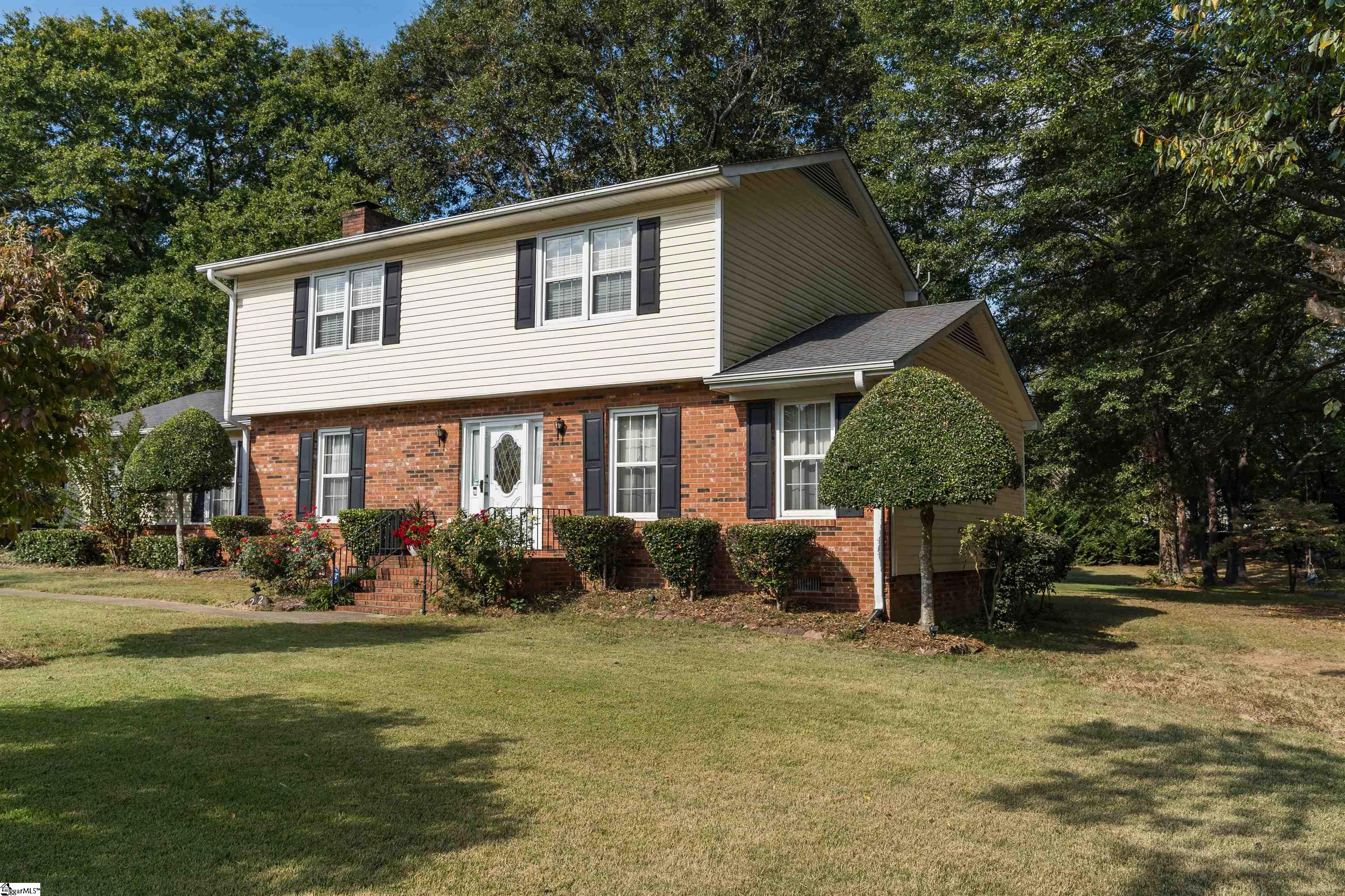212 Briarcreek Drive, Spartanburg SC 29301