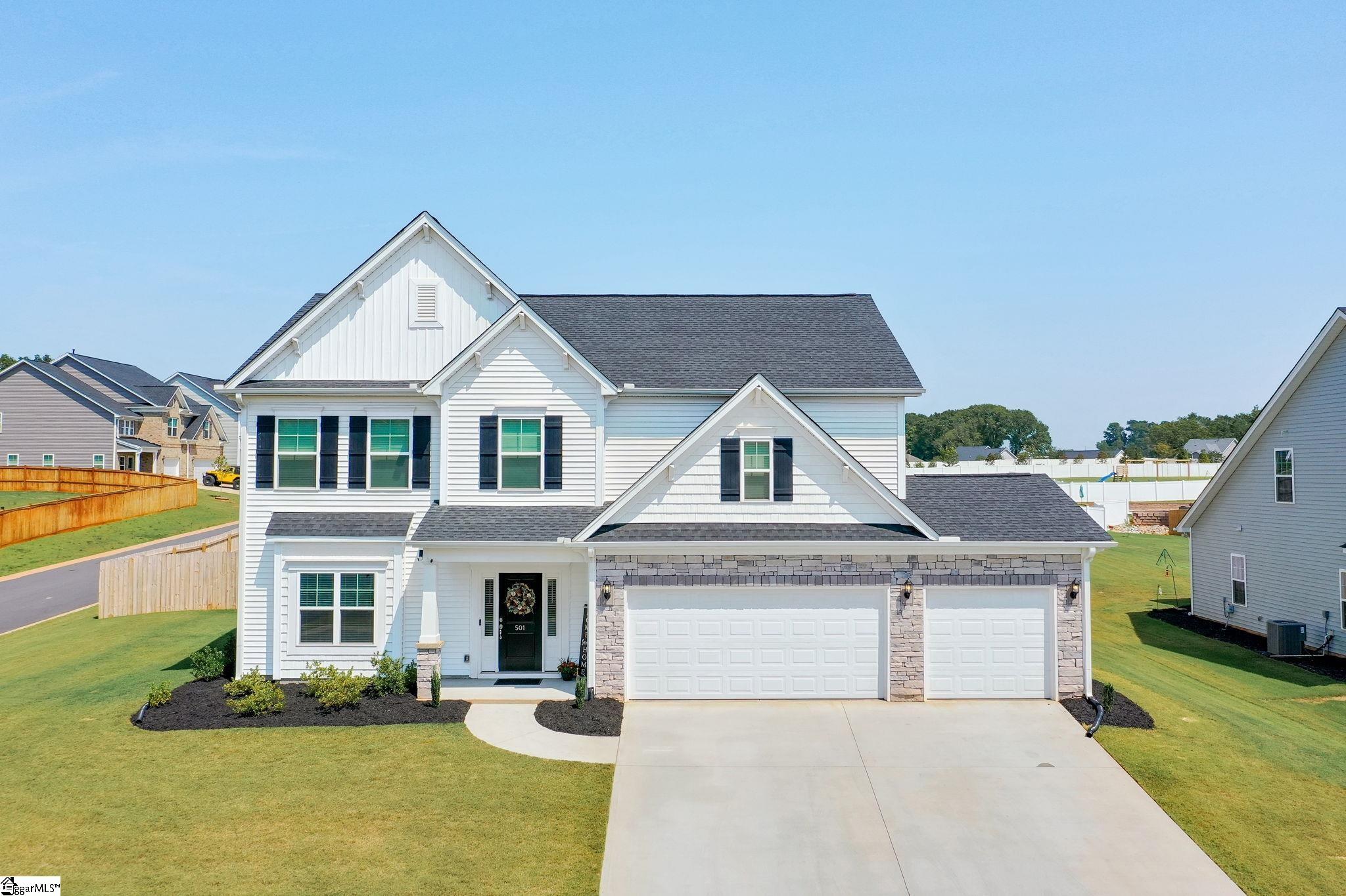 501 S Oak Crest Drive, Belton SC 29627