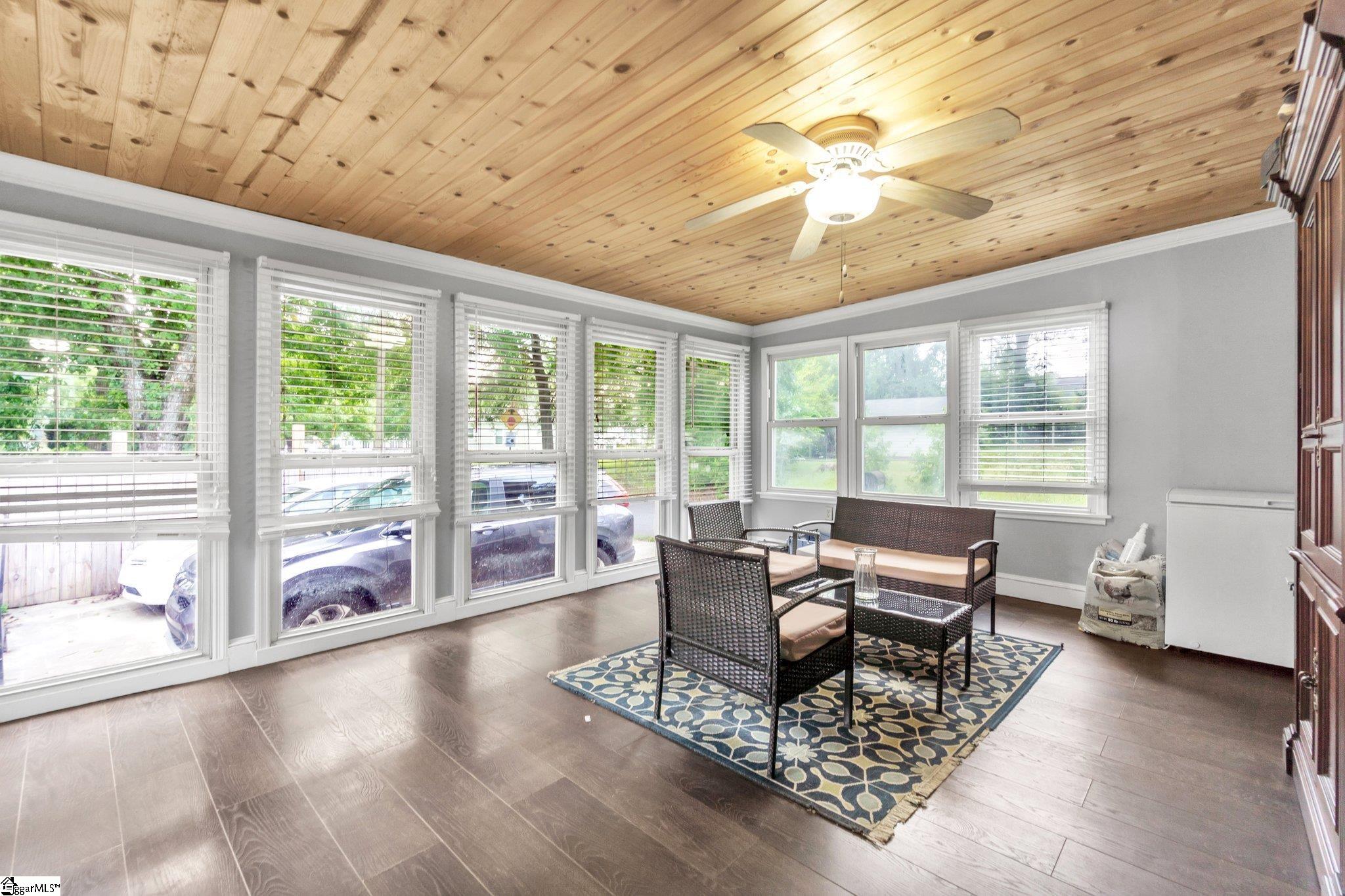 107 Mimosa Drive